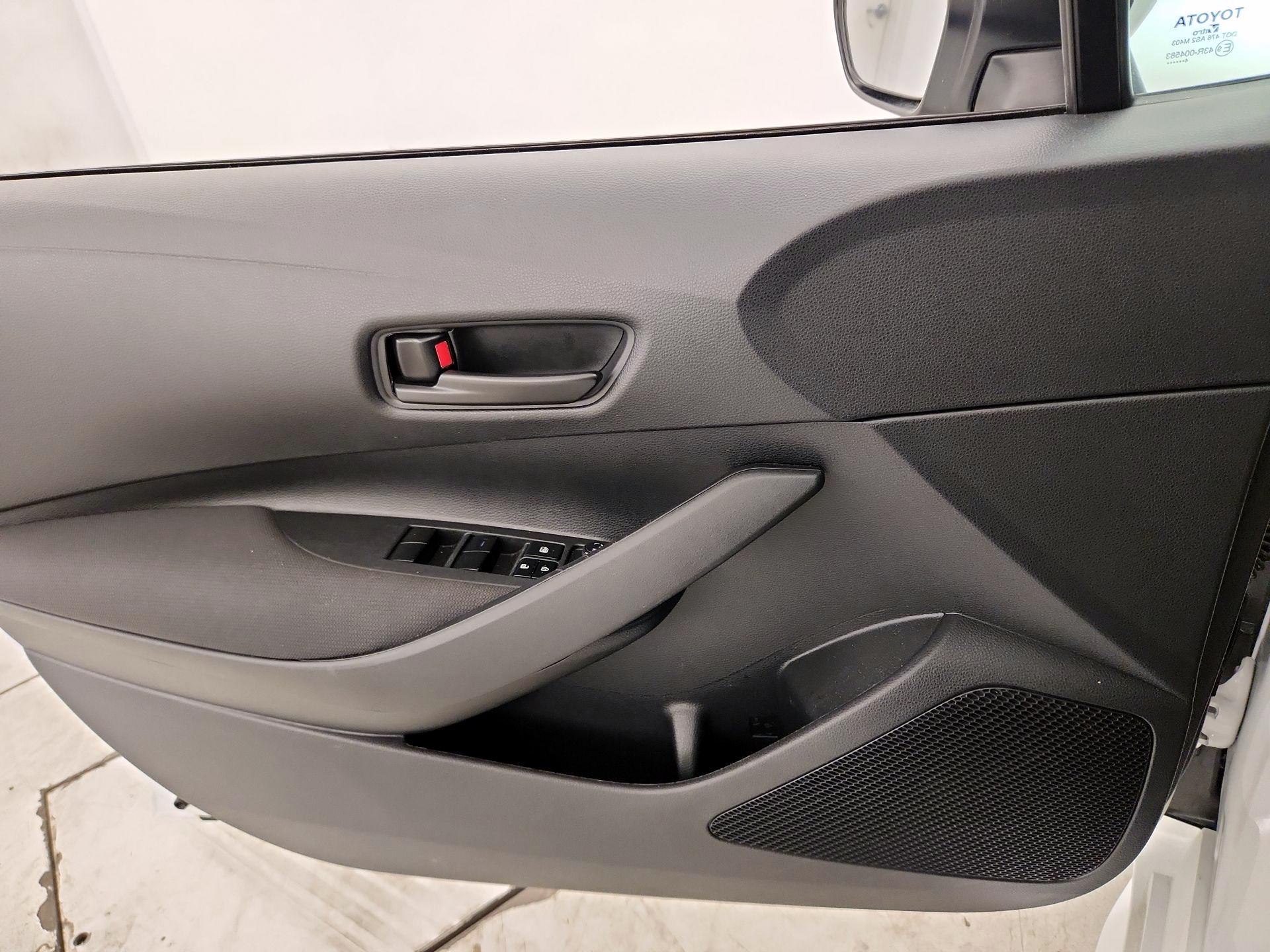 Thumbnail: 2024 Toyota Corolla - 12