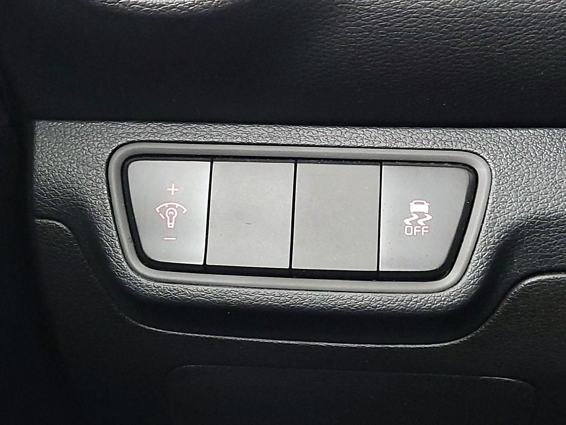 Thumbnail: 2024 Kia Forte - 13