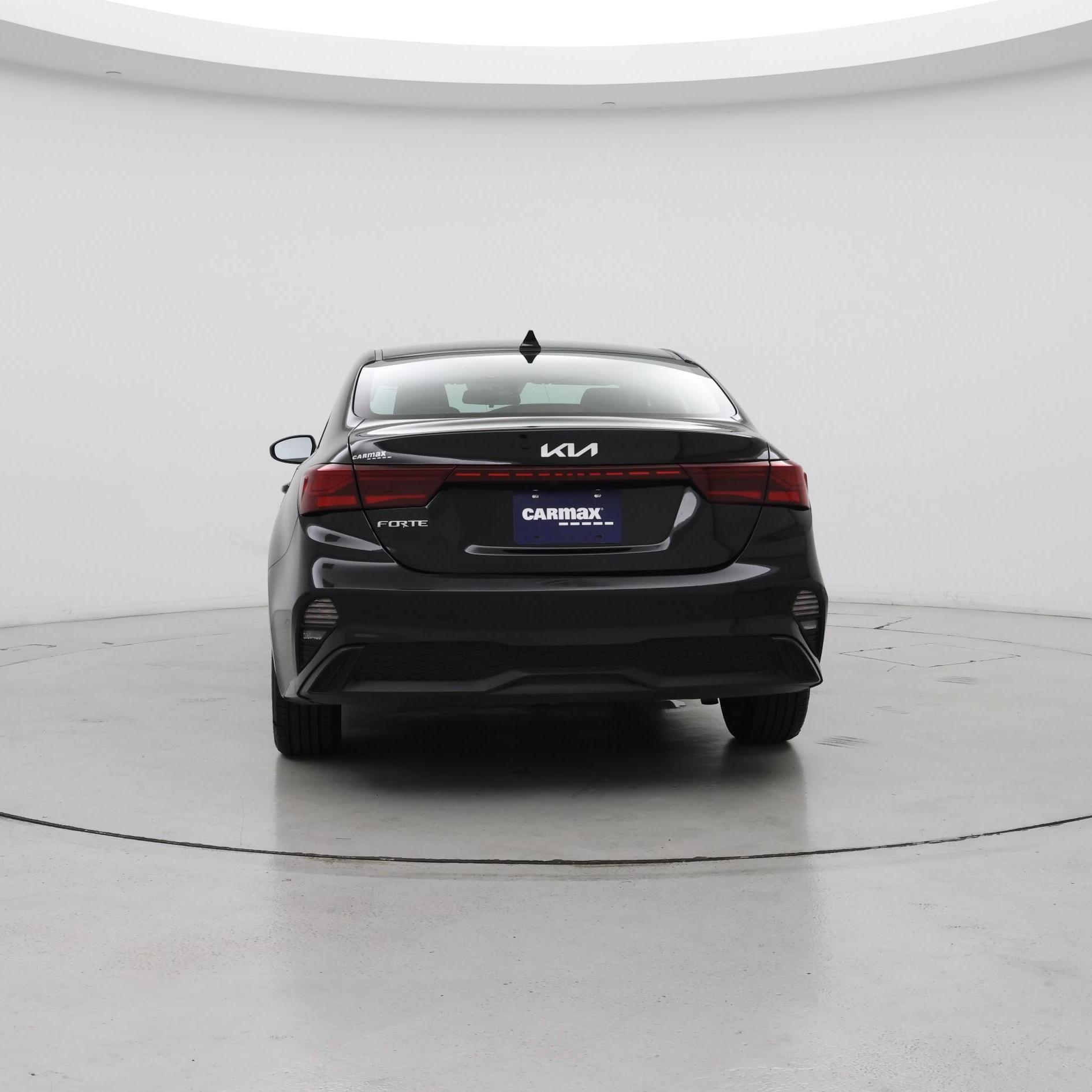 Thumbnail: 2024 Kia Forte - 6