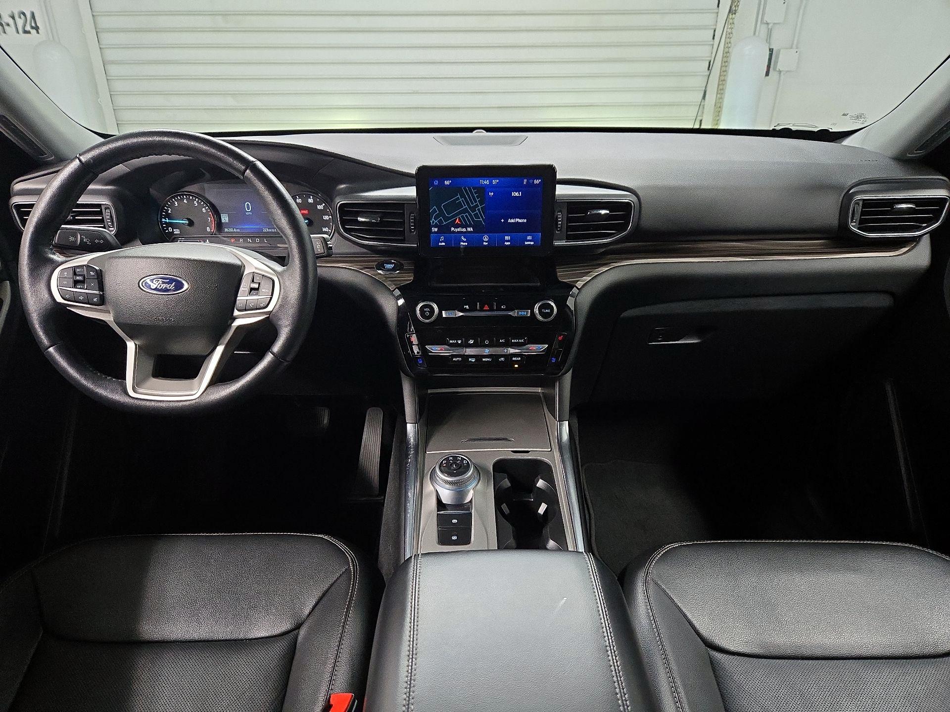 Thumbnail: 2023 Ford Explorer - 9