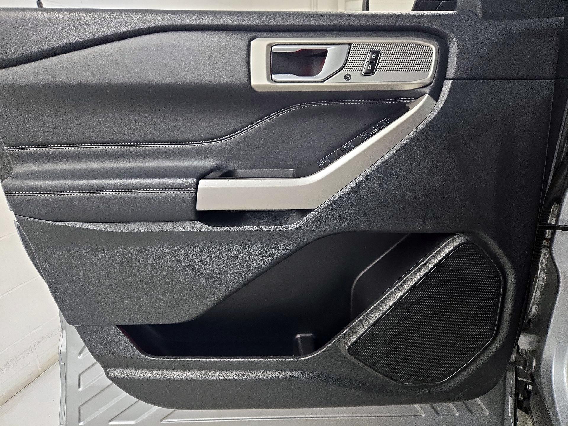 Thumbnail: 2023 Ford Explorer - 12