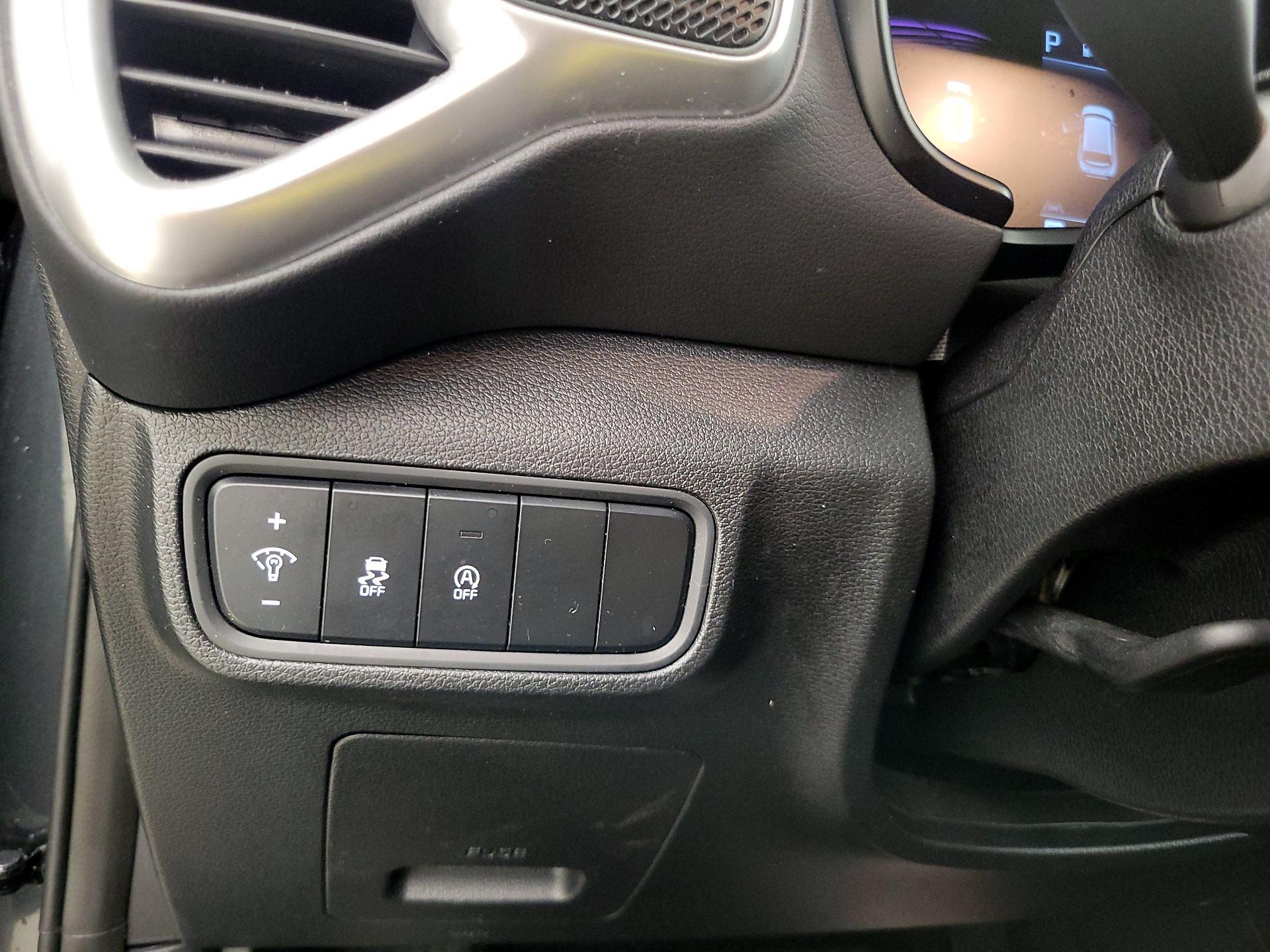 Thumbnail: 2024 Kia Soul - 13