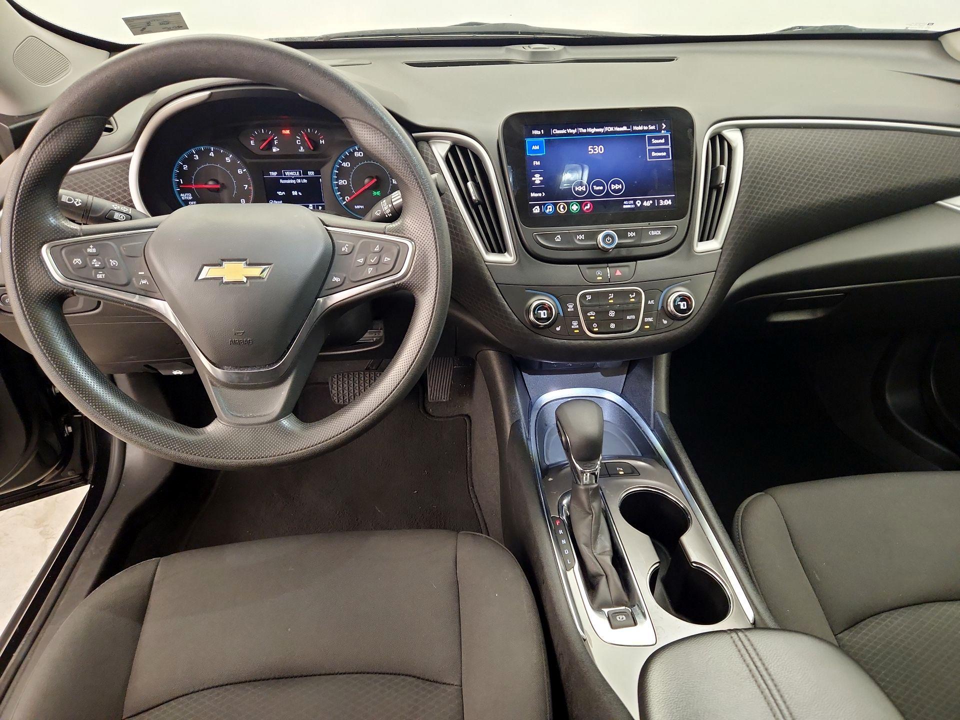 Thumbnail: 2024 Chevrolet Malibu - 9