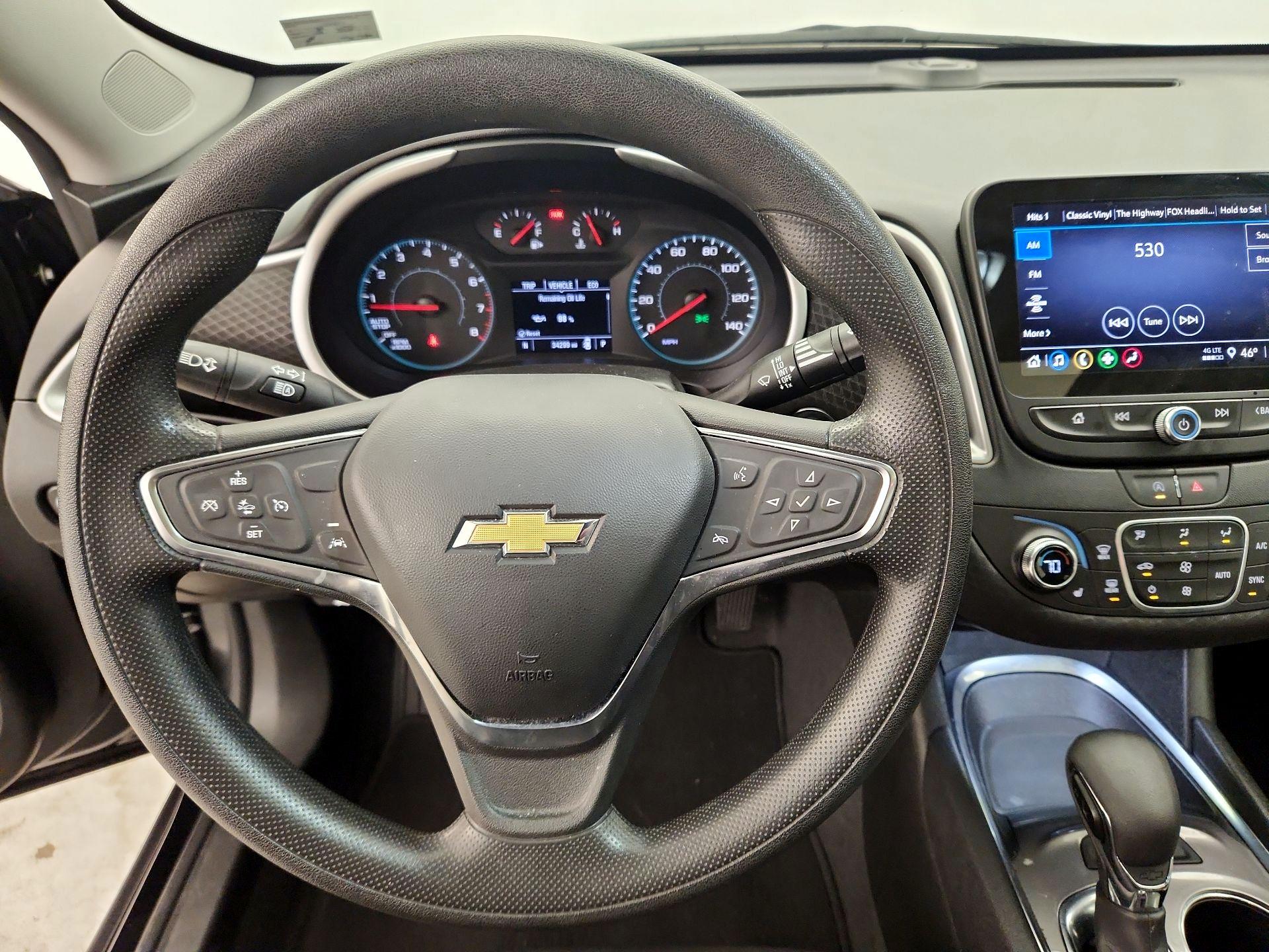 Thumbnail: 2024 Chevrolet Malibu - 10