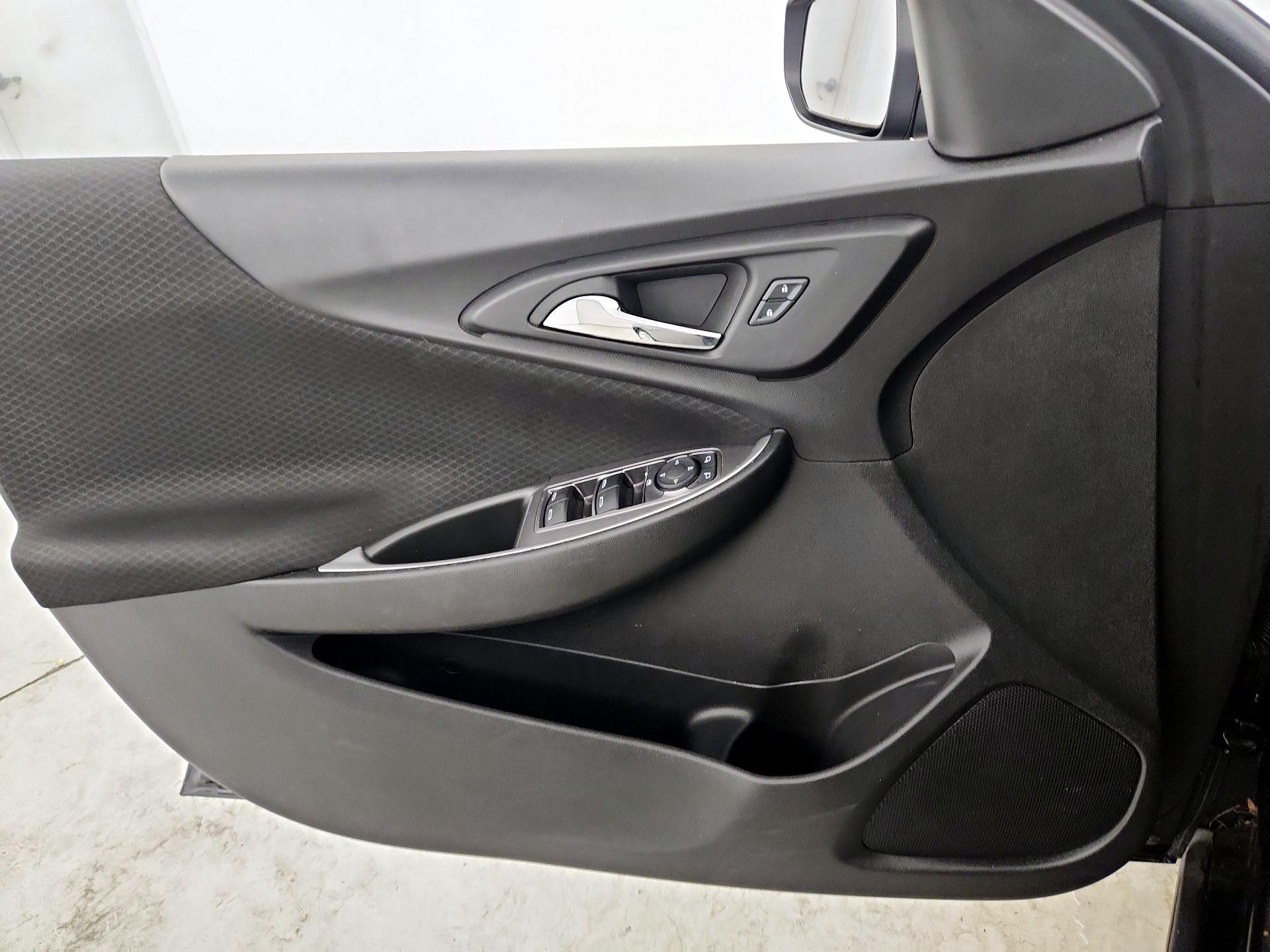 Thumbnail: 2024 Chevrolet Malibu - 12