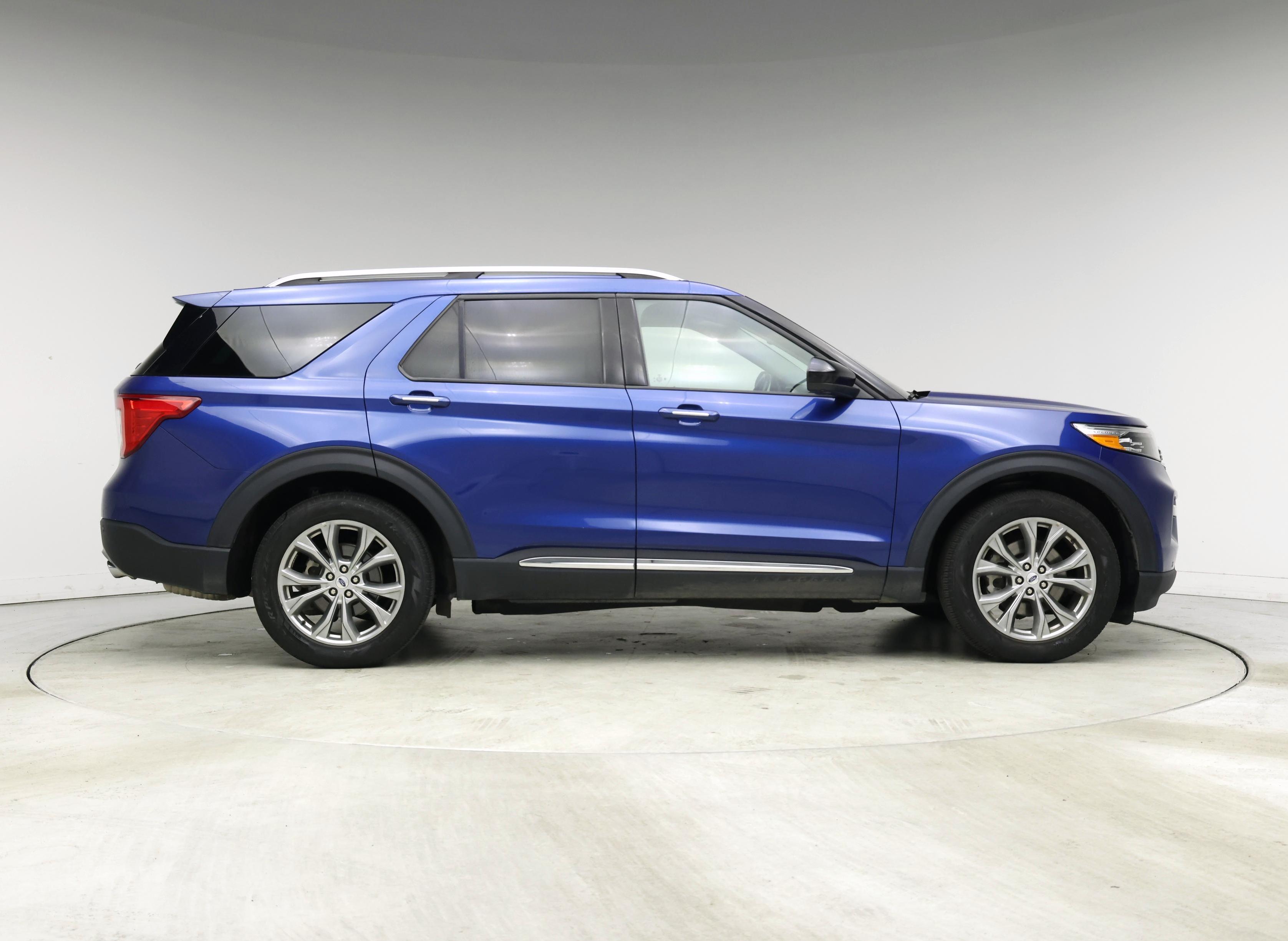 Thumbnail: 2023 Ford Explorer - 7