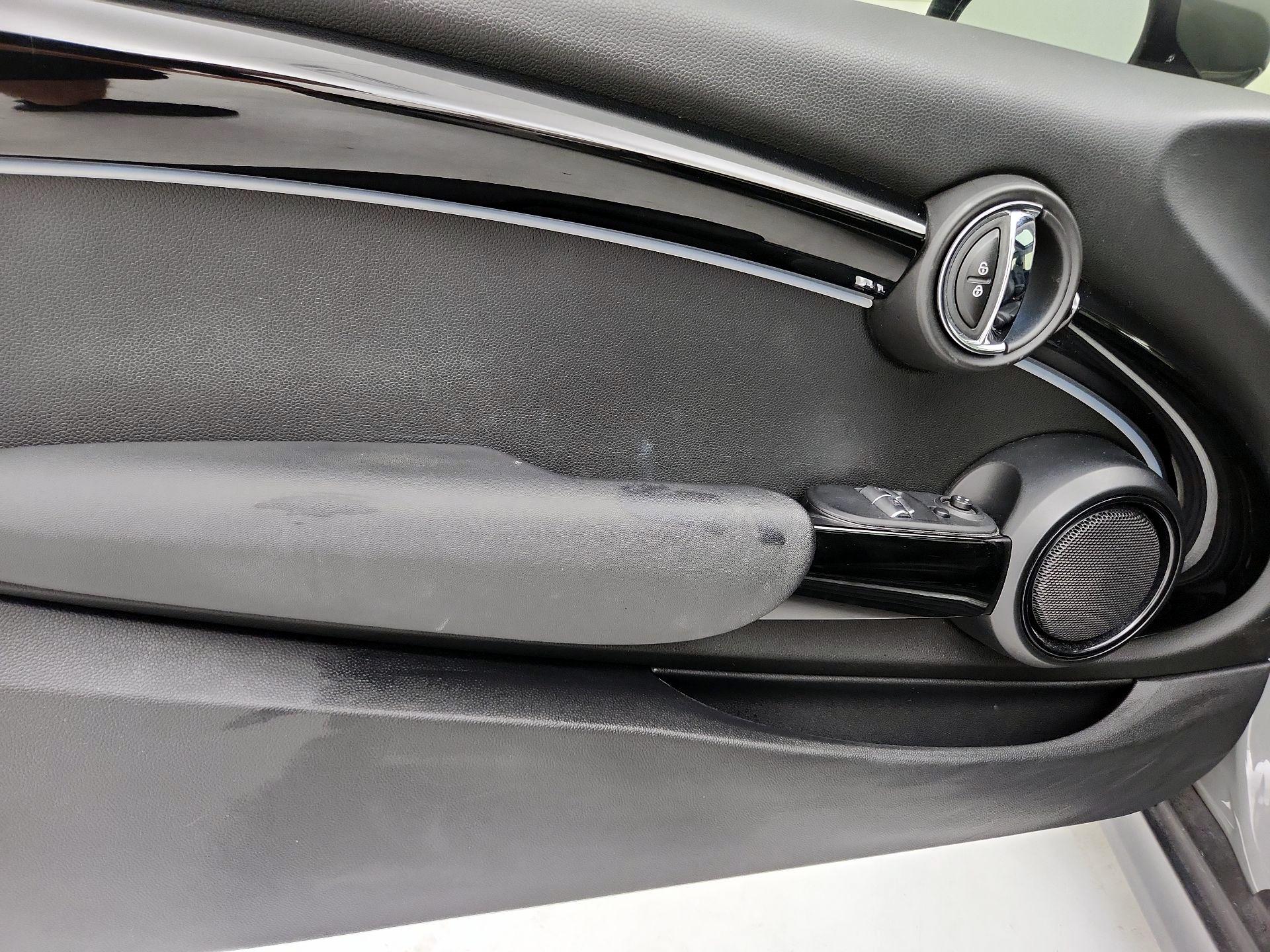 Thumbnail: 2022 MINI Cooper Hardtop - 12