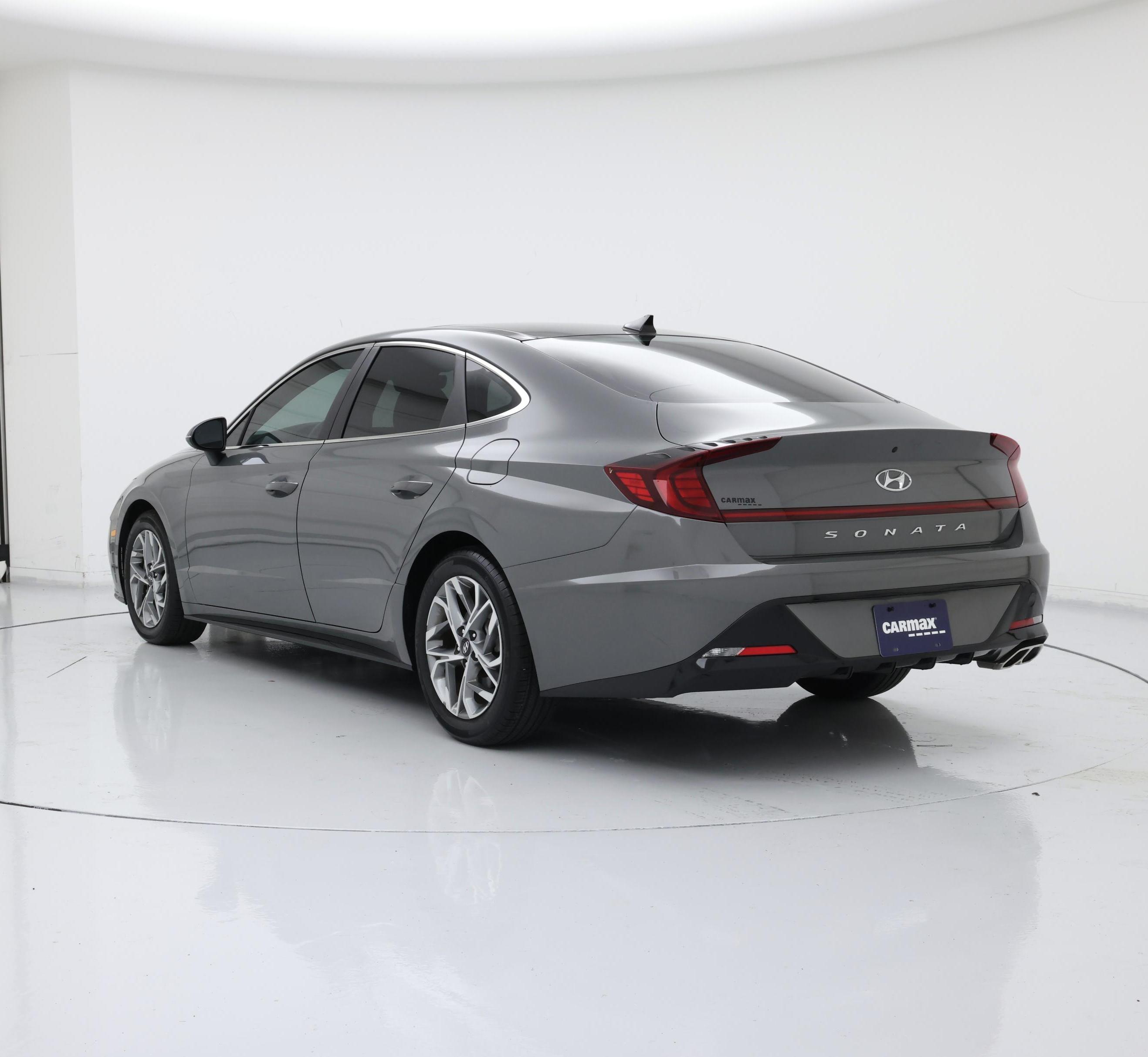 Thumbnail: 2022 Hyundai Sonata - 2