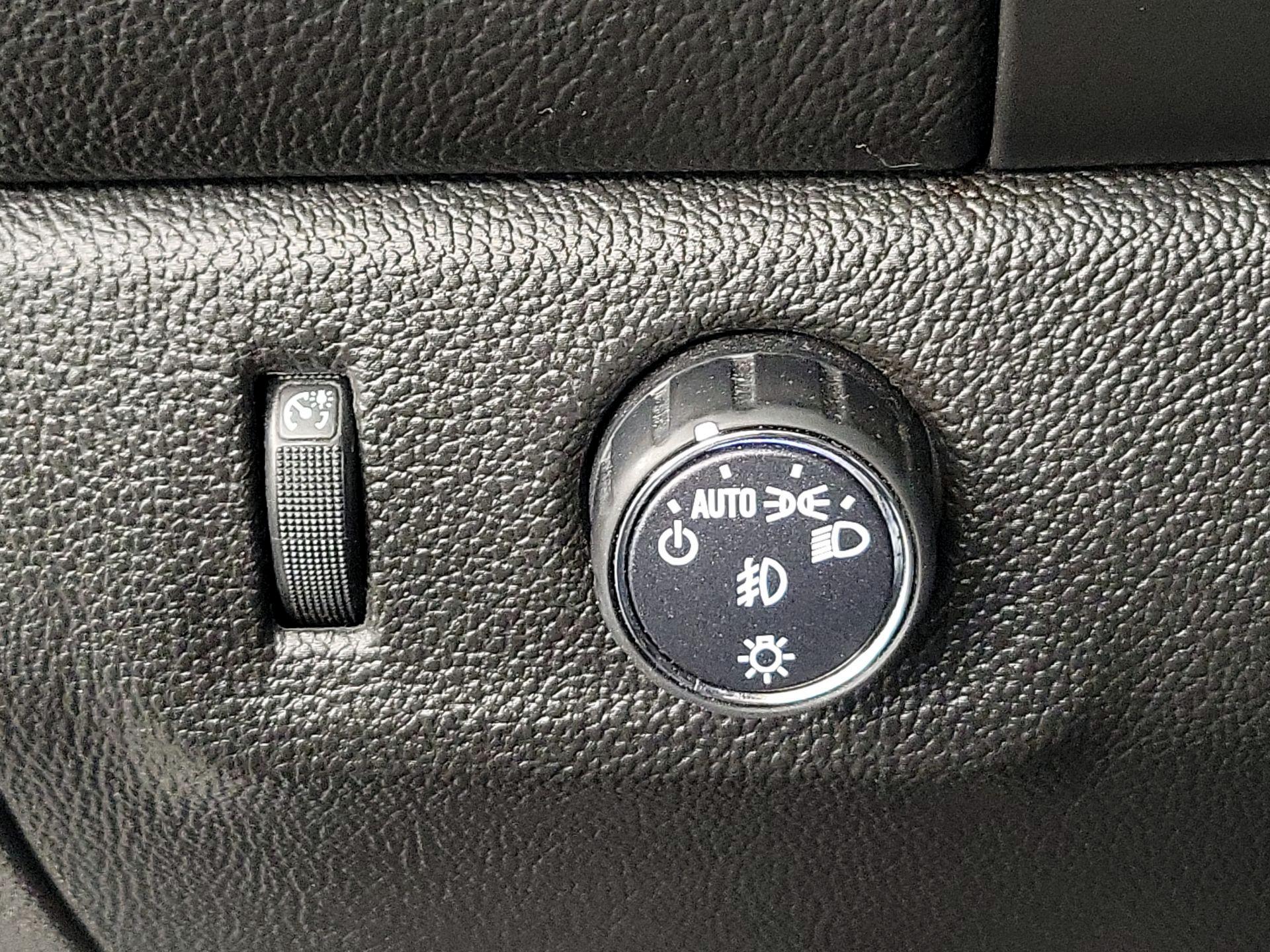 Thumbnail: 2017 Chevrolet Colorado - 13