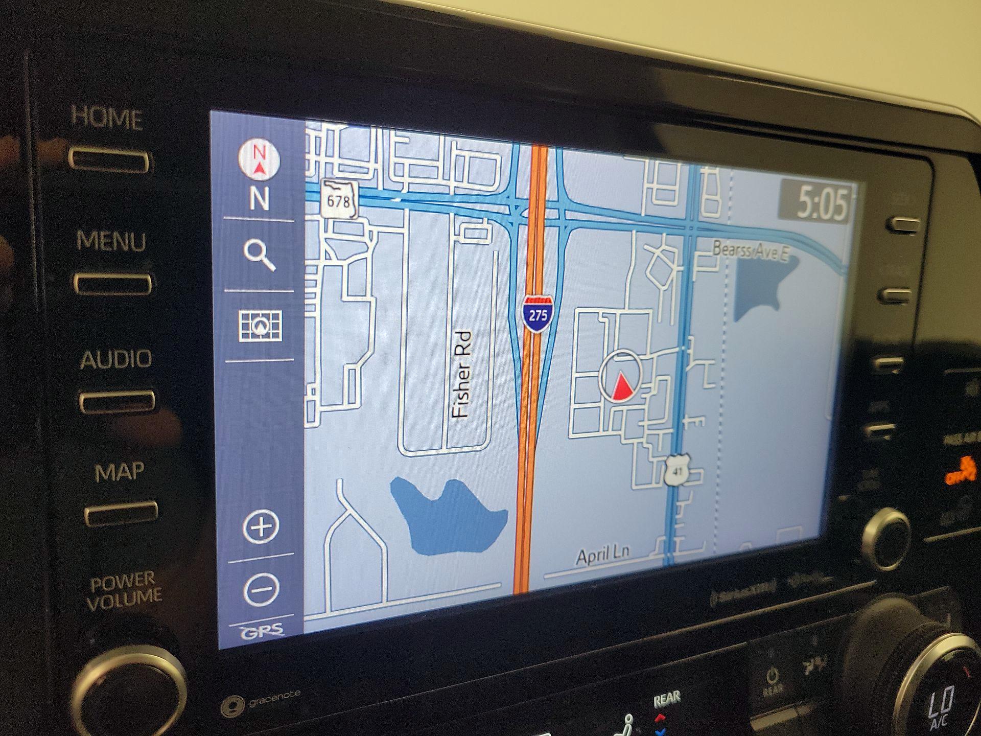 Thumbnail: 2022 Toyota Highlander - 14