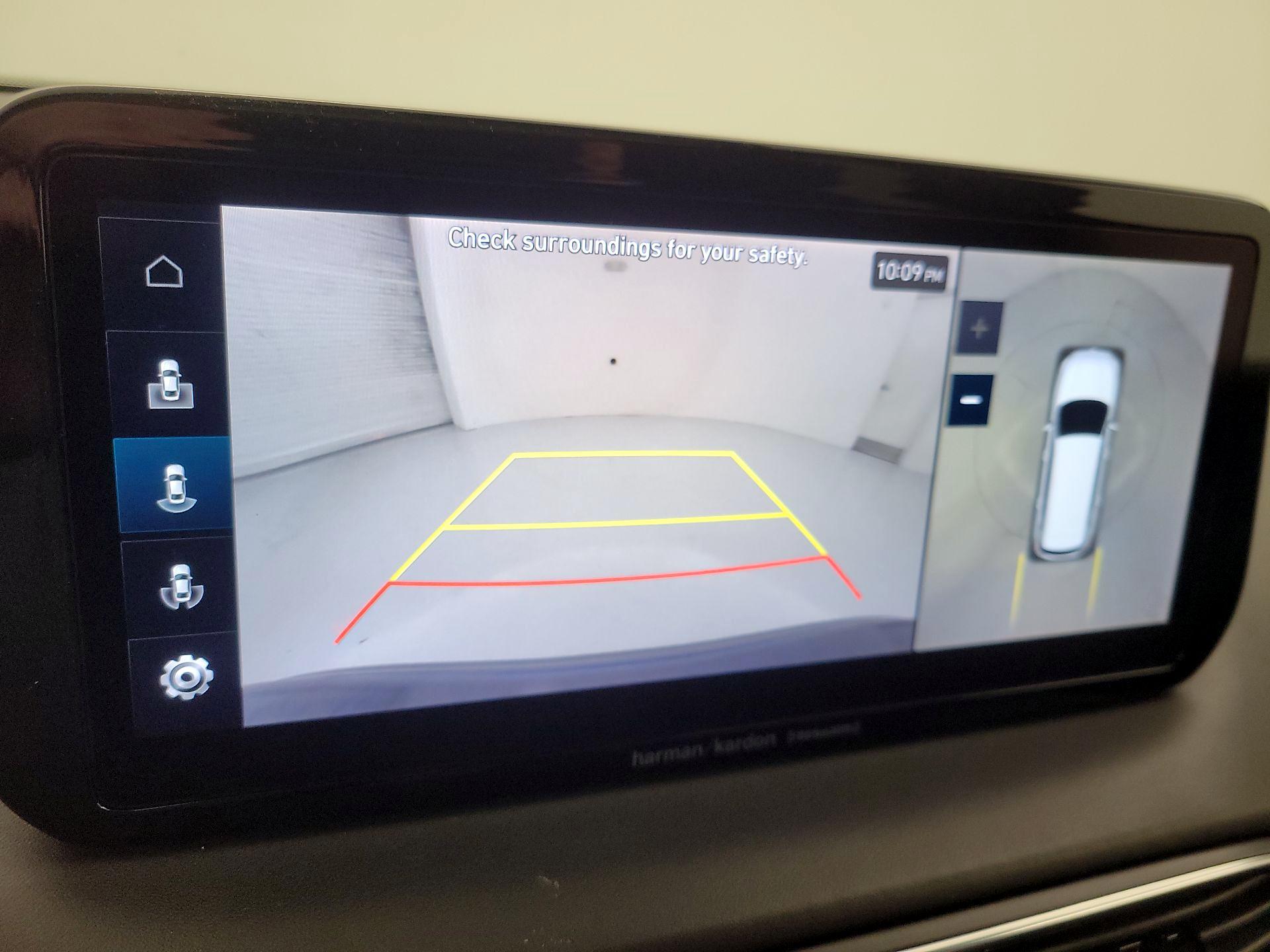 Thumbnail: 2023 Hyundai Santa Fe - 15