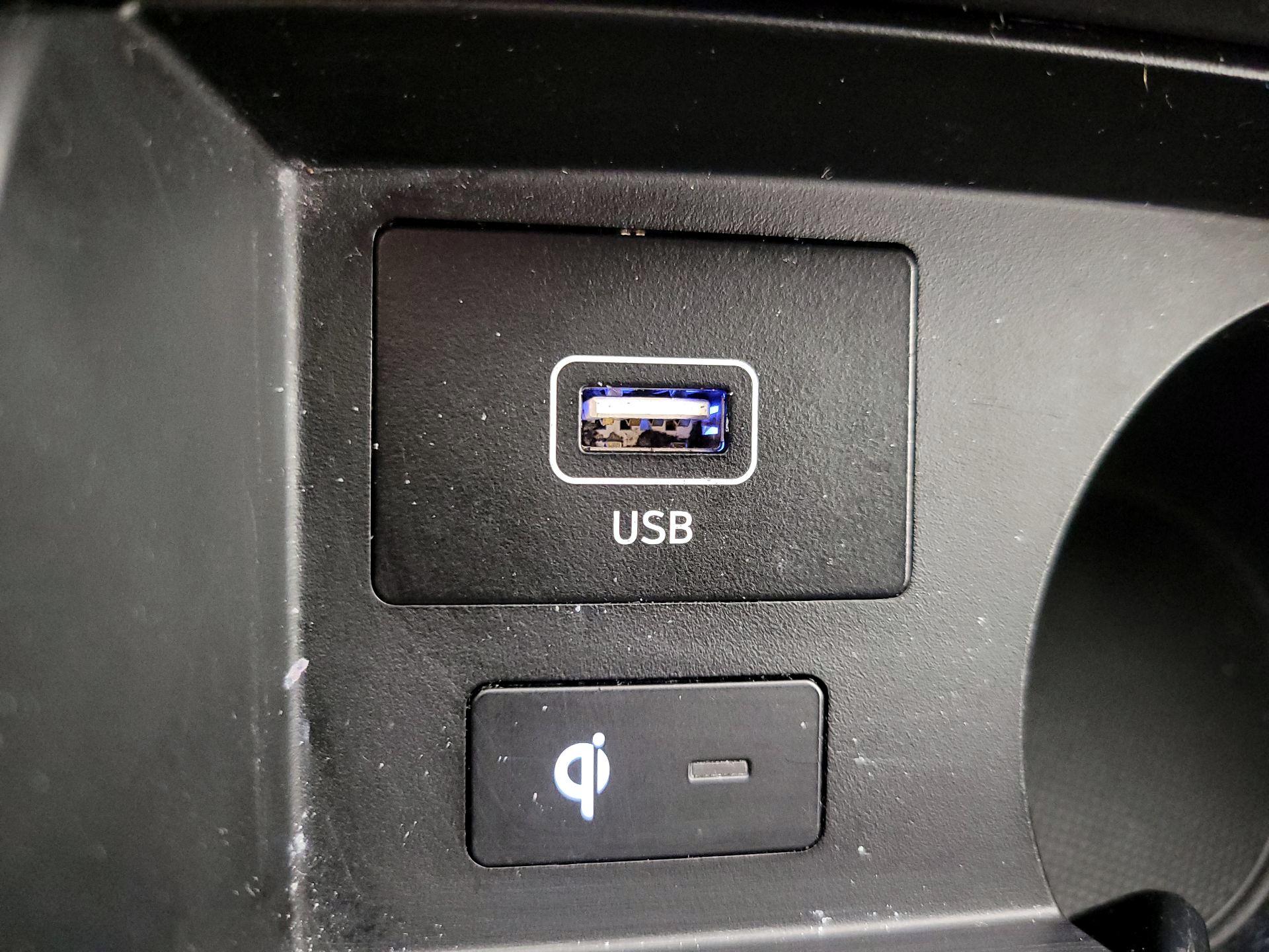 Thumbnail: 2023 Hyundai Santa Fe - 19