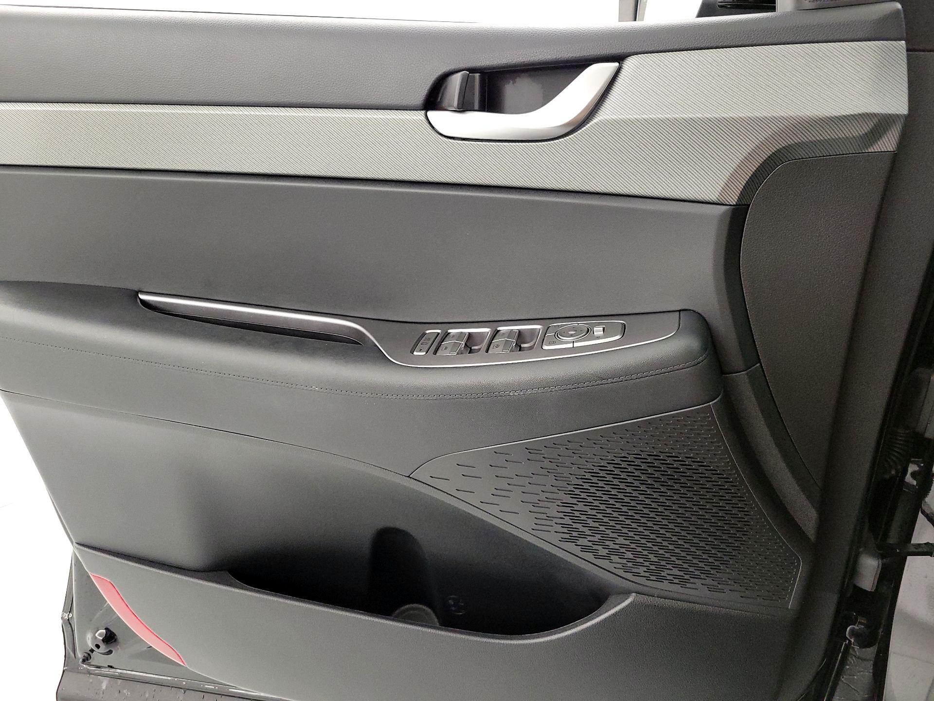 Thumbnail: 2023 Hyundai Palisade - 12