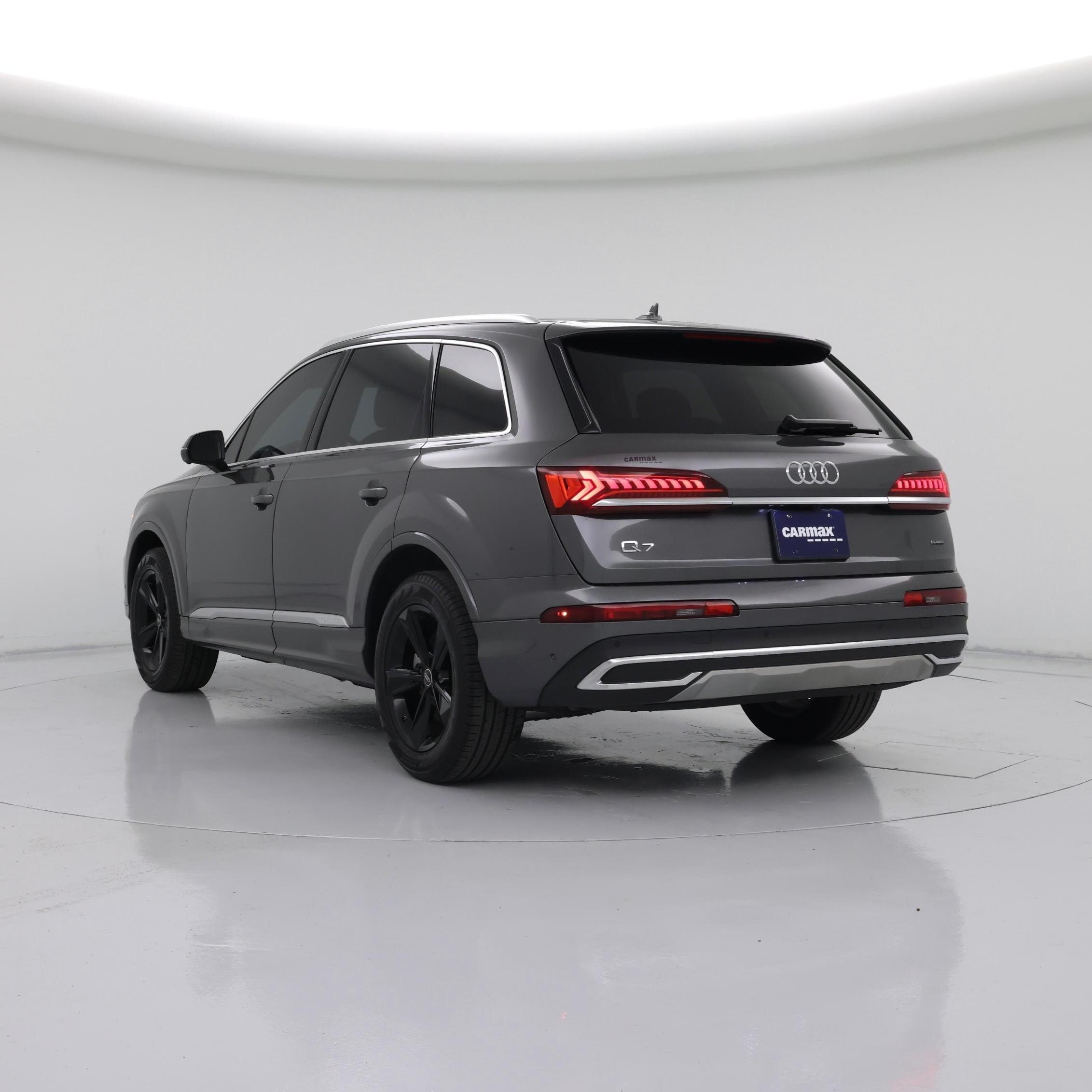 Thumbnail: 2023 Audi Q7 - 2