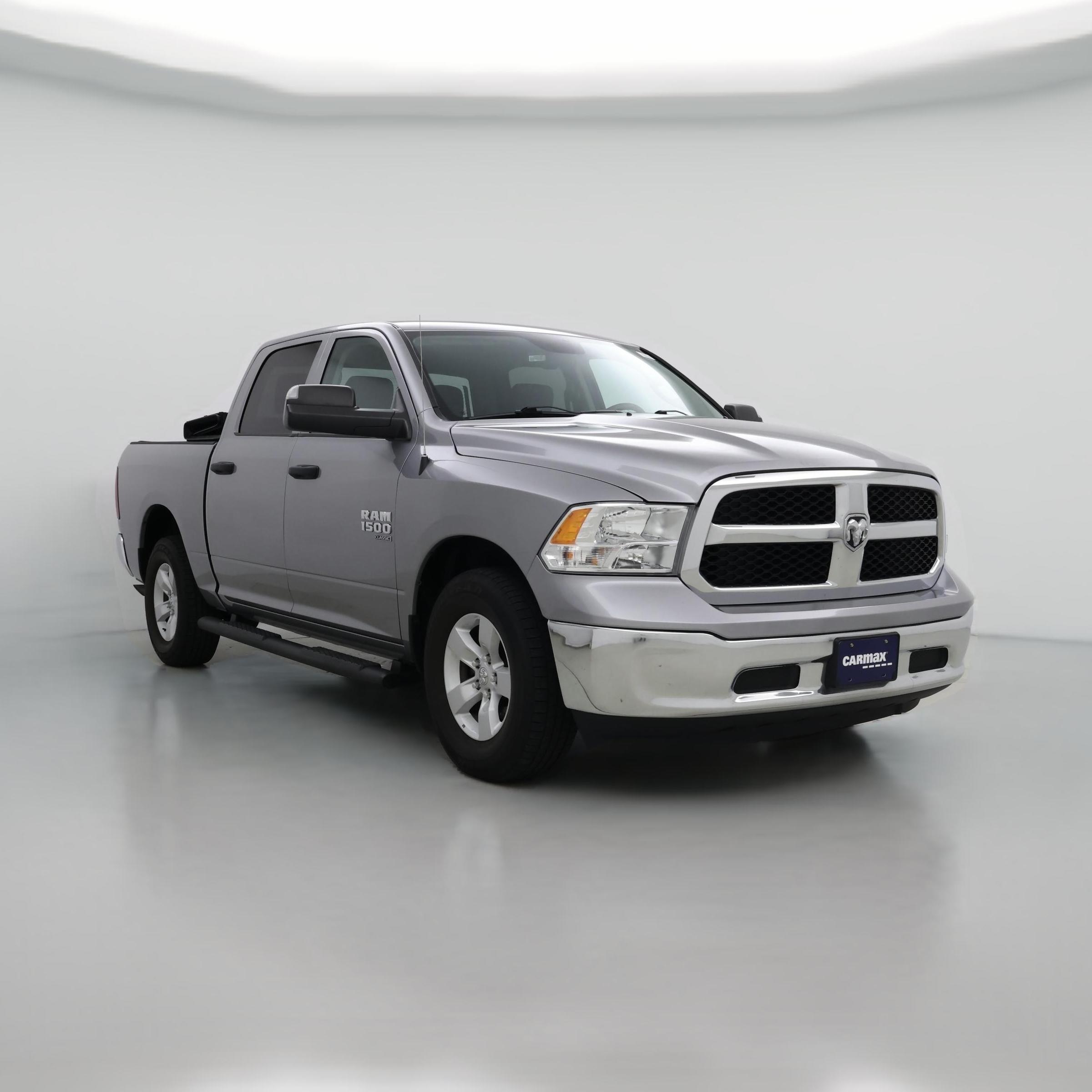 Thumbnail: 2022 RAM 1500 Classic - 1