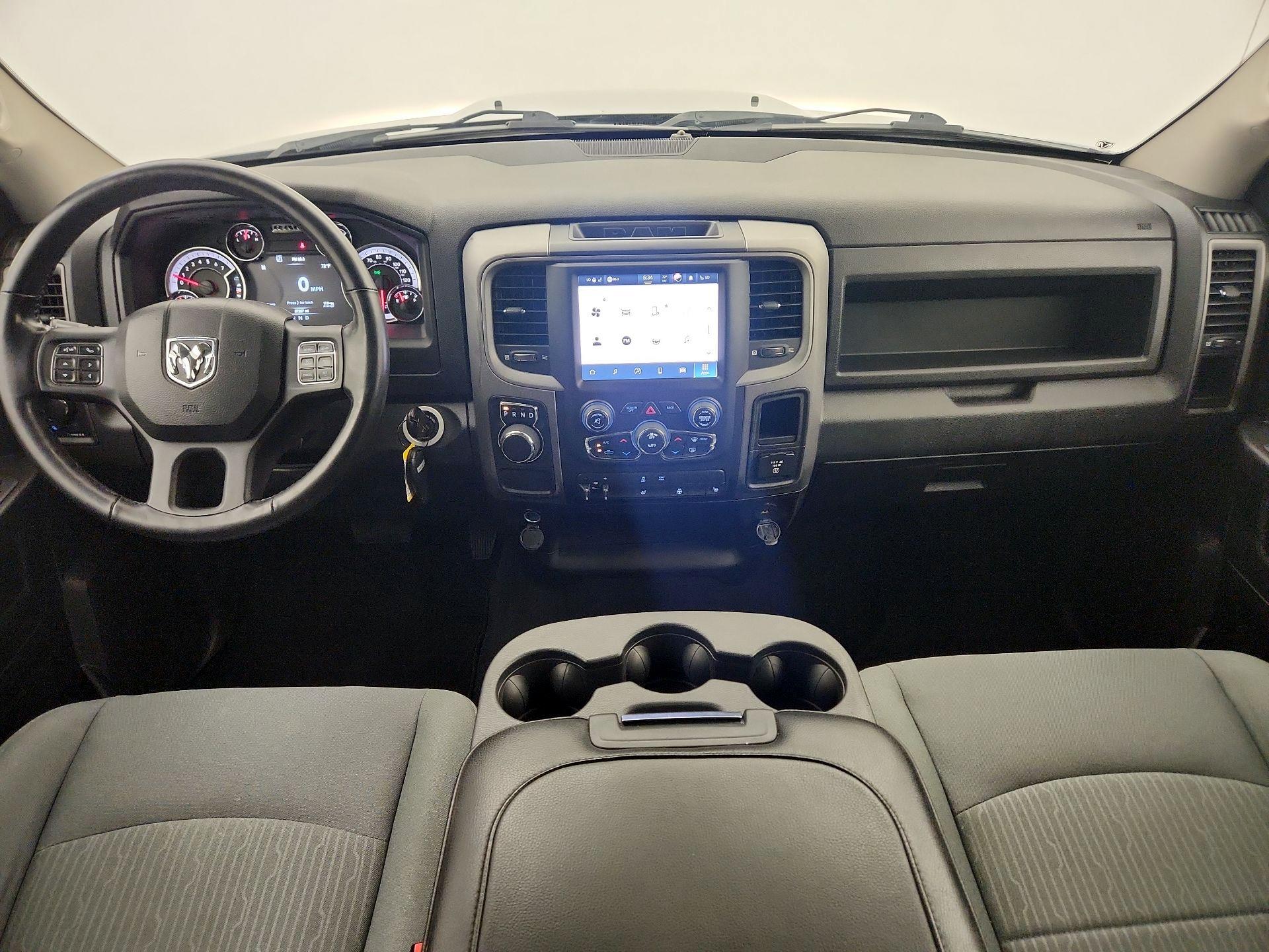 Thumbnail: 2022 RAM 1500 Classic - 9