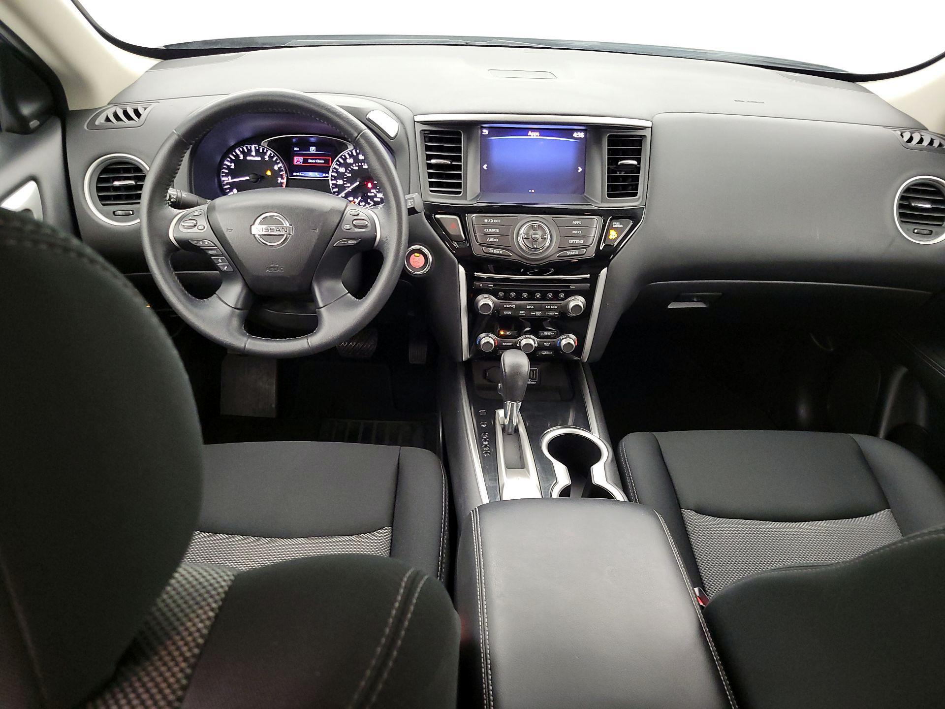 Thumbnail: 2019 Nissan Pathfinder - 9