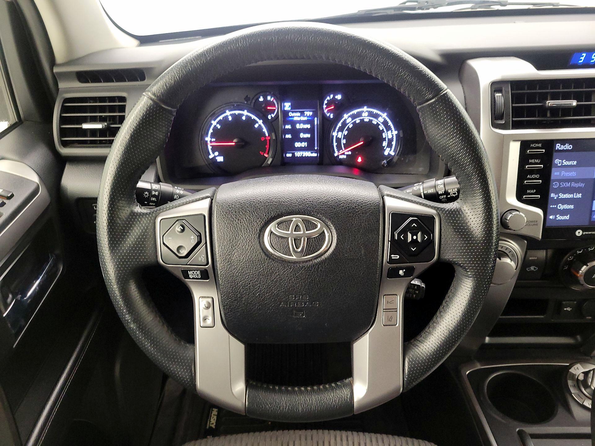 Thumbnail: 2020 Toyota 4Runner - 10