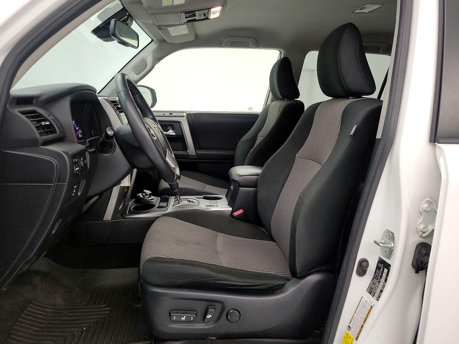 Thumbnail: 2020 Toyota 4Runner - 11