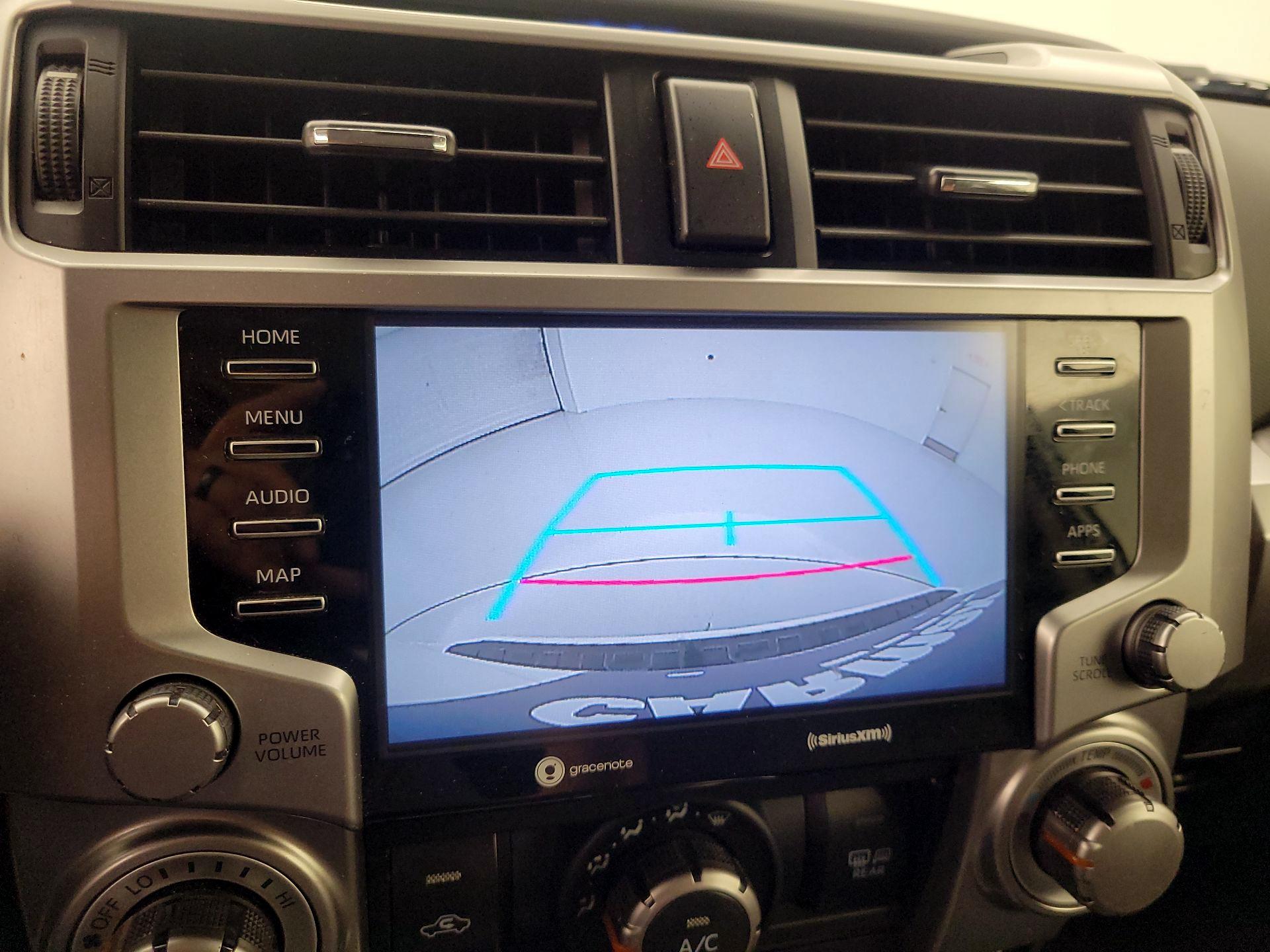 Thumbnail: 2020 Toyota 4Runner - 14