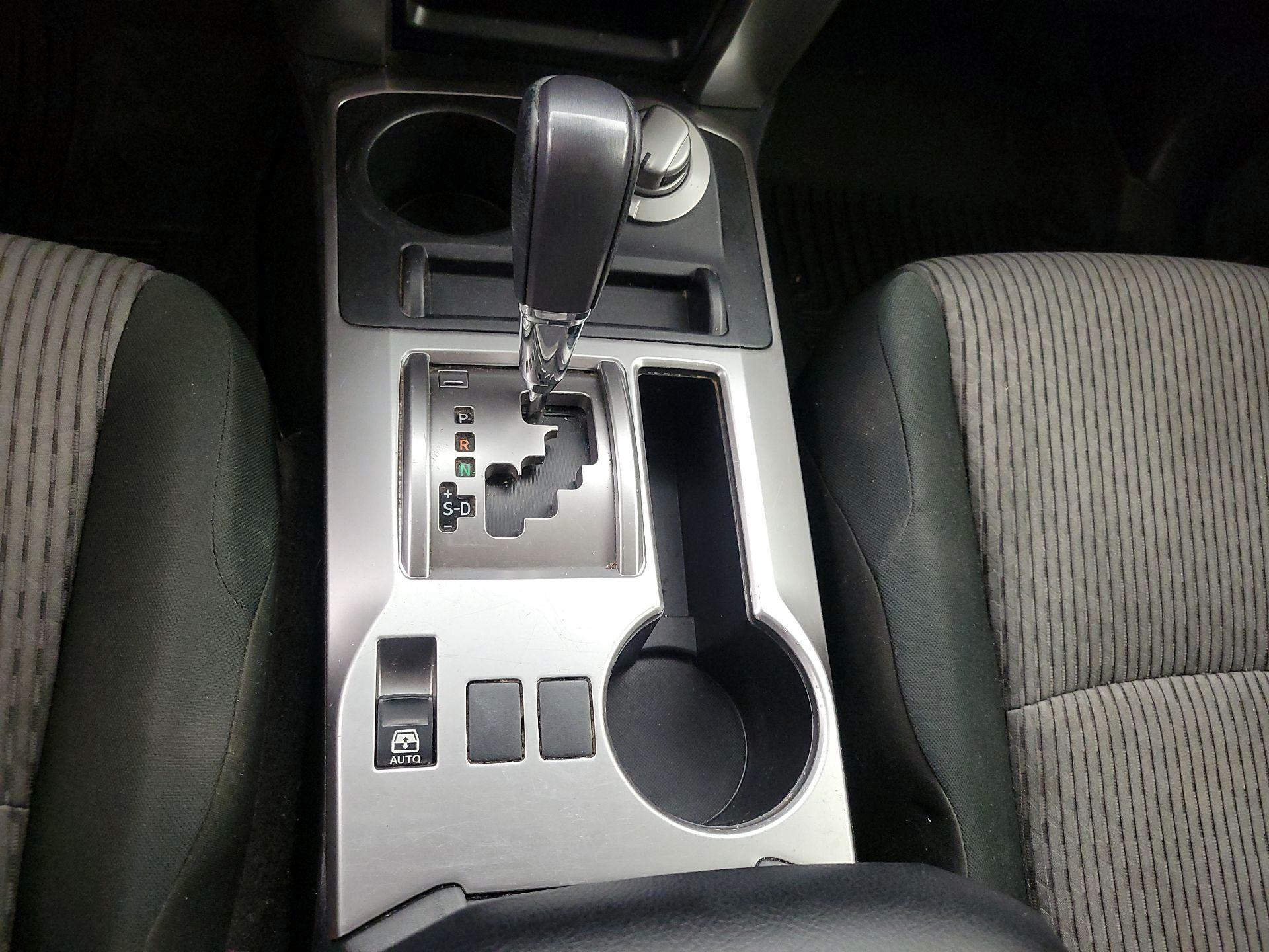 Thumbnail: 2020 Toyota 4Runner - 17