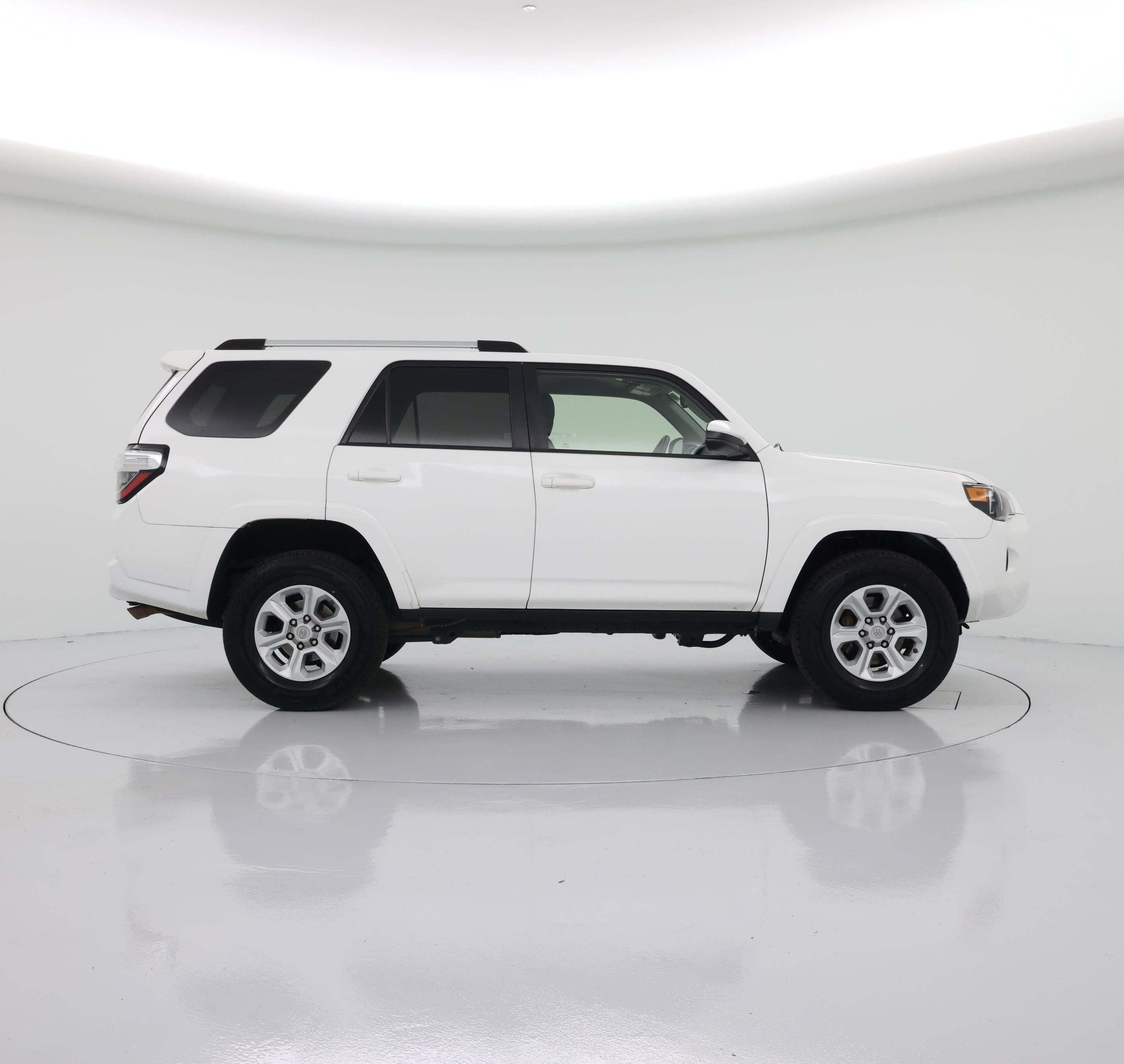 Thumbnail: 2020 Toyota 4Runner - 7