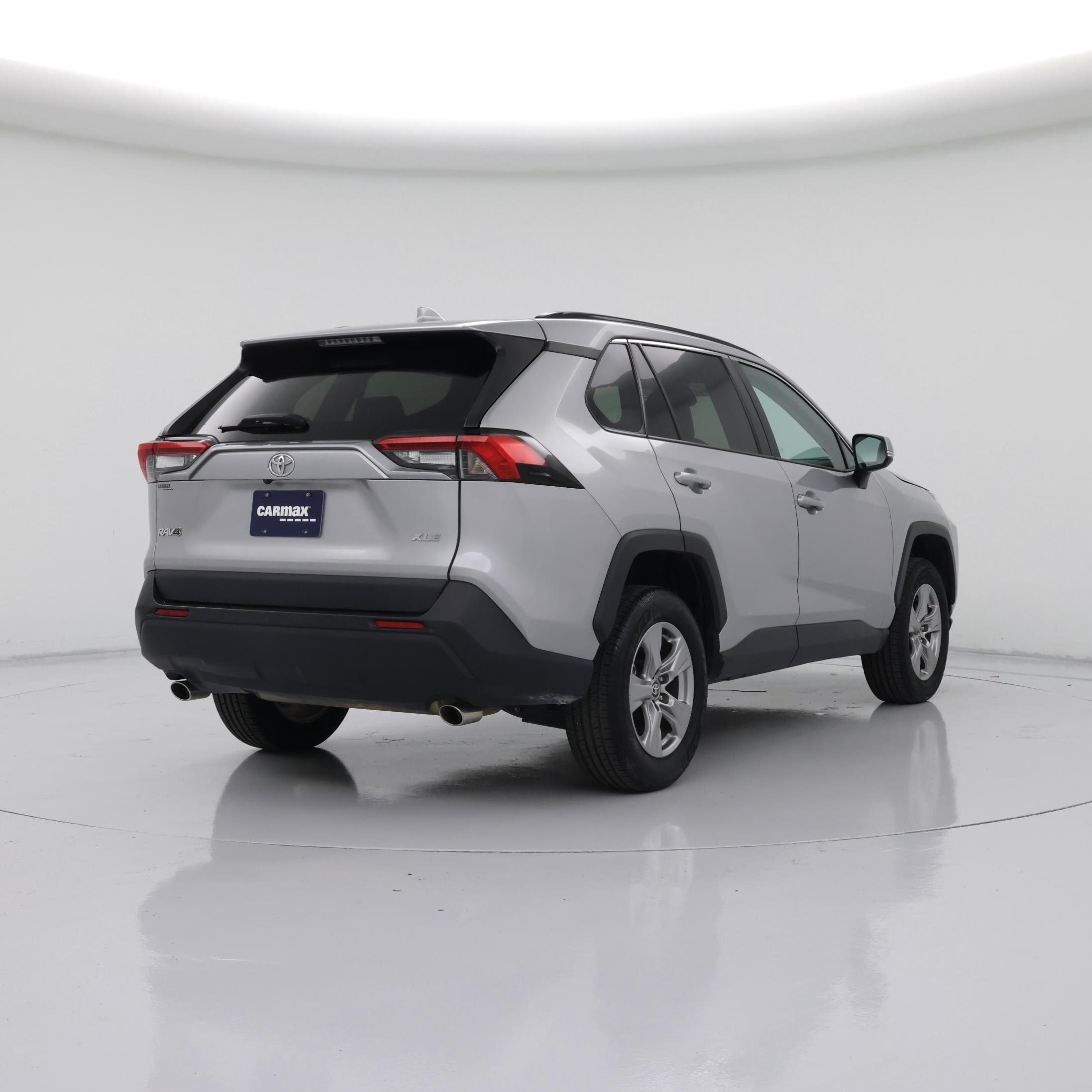 Thumbnail: 2024 Toyota RAV4 - 8