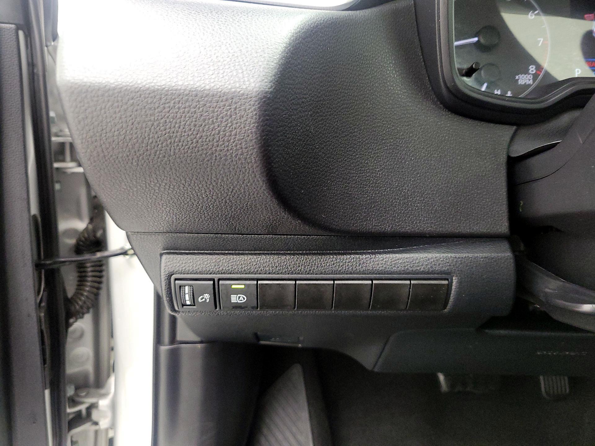 Thumbnail: 2024 Toyota Corolla - 13