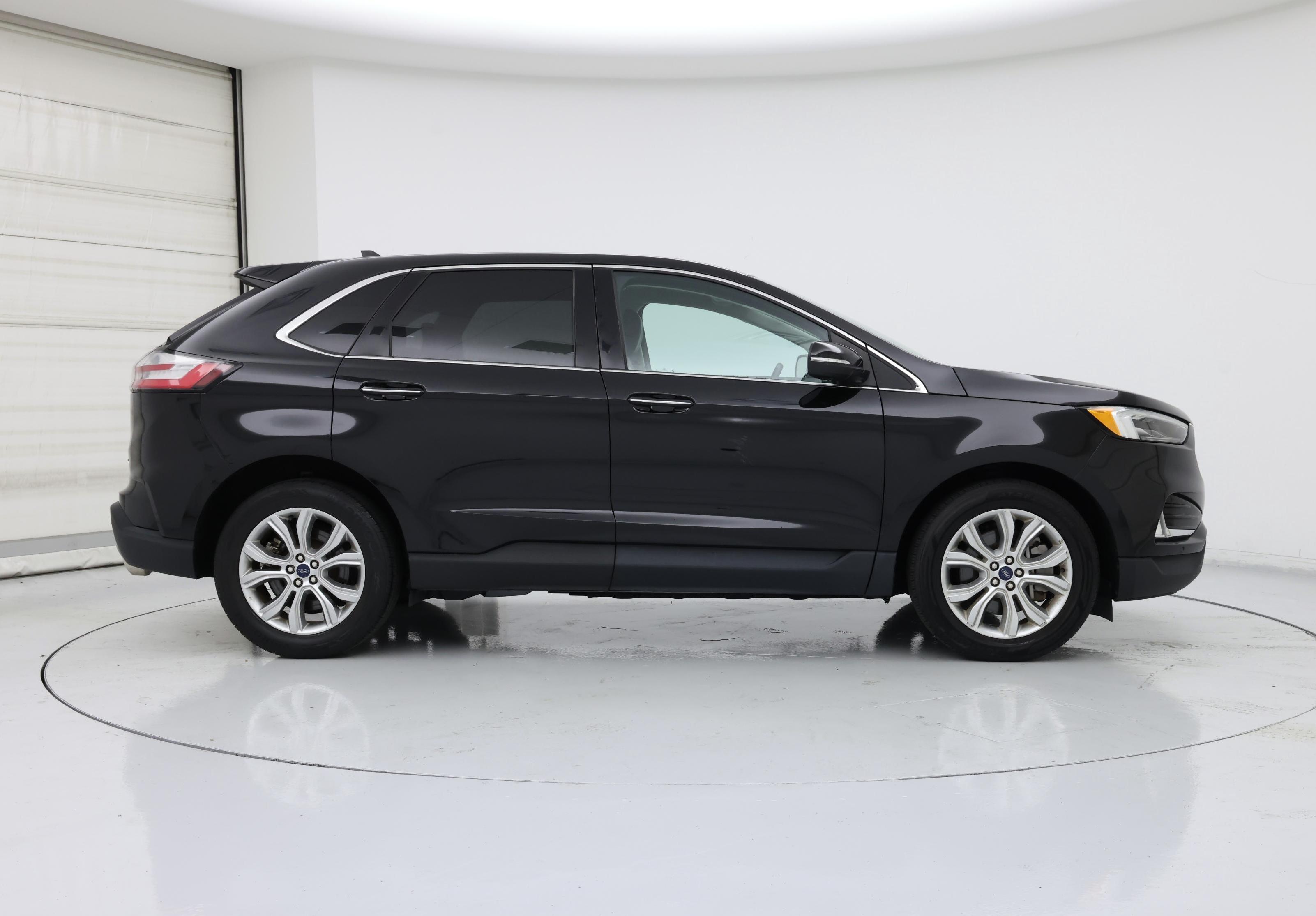 Thumbnail: 2022 Ford Edge - 7