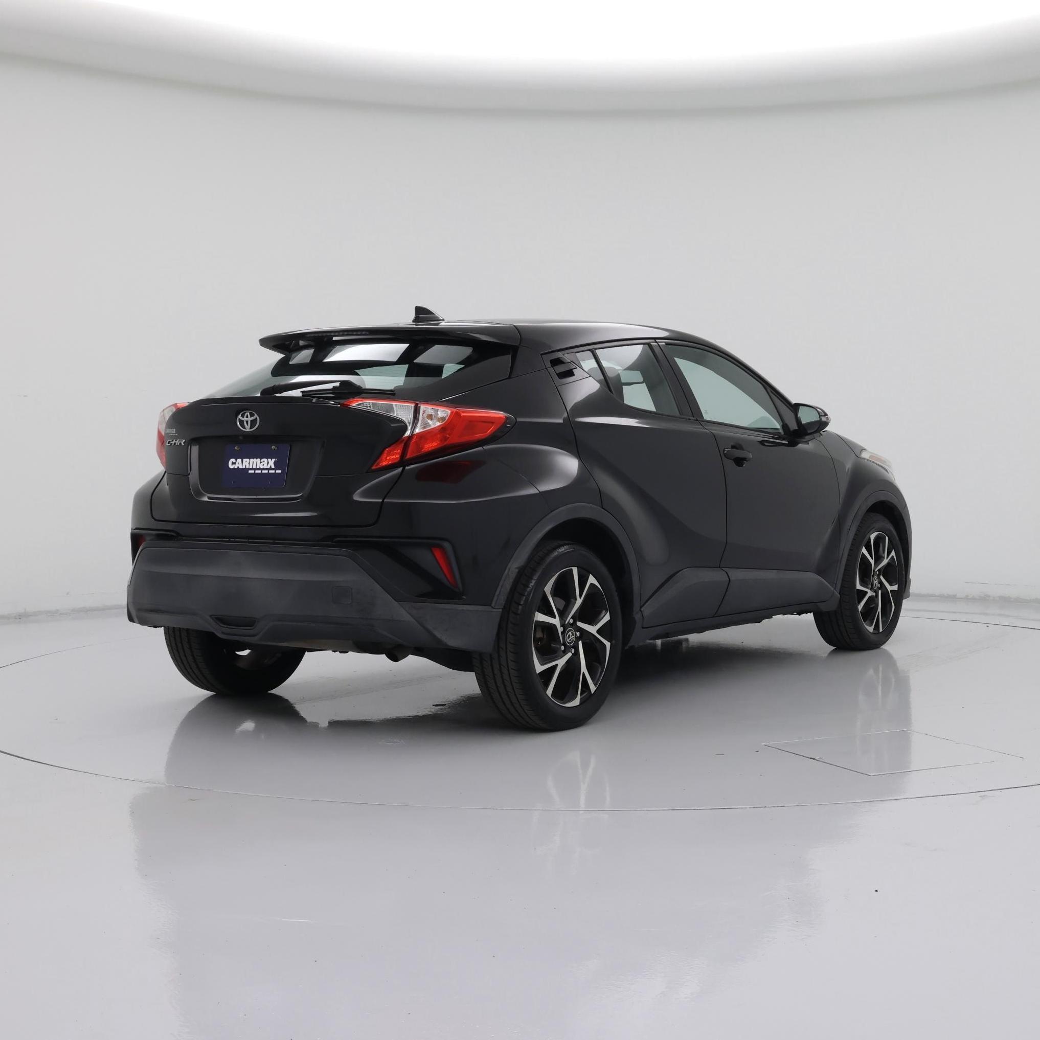 Thumbnail: 2018 Toyota C-HR - 8