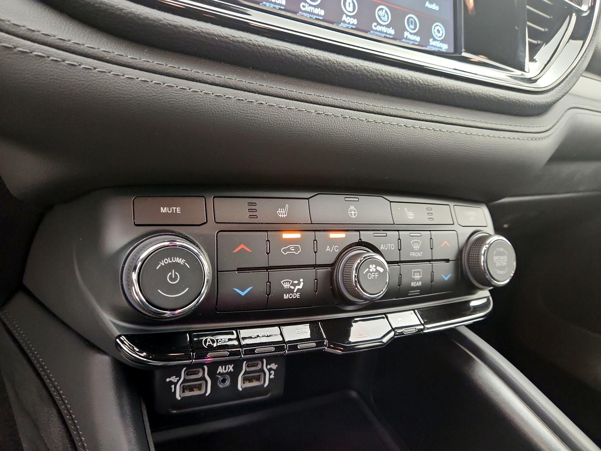 Thumbnail: 2024 Dodge Durango - 16