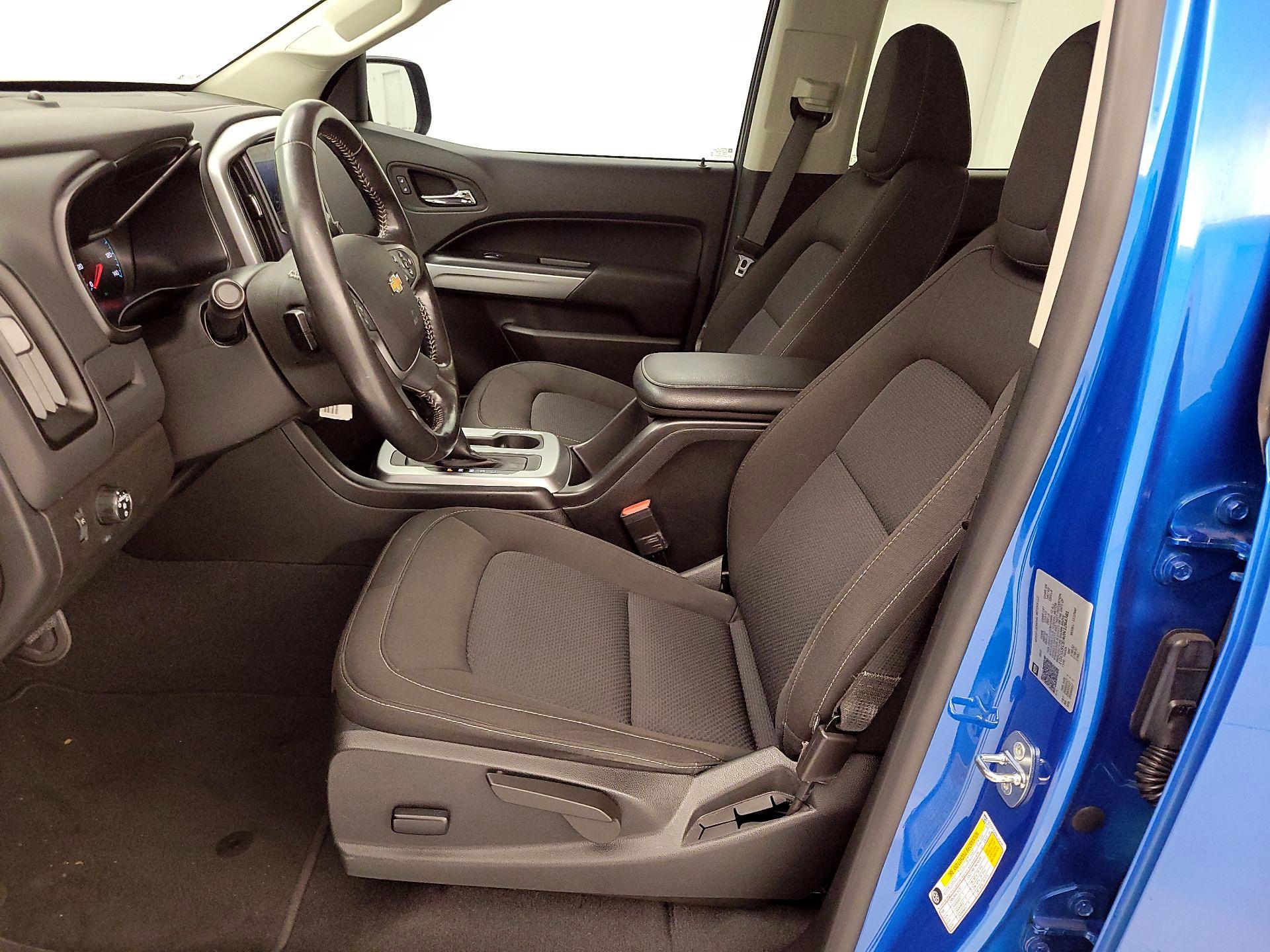 Thumbnail: 2022 Chevrolet Colorado - 11