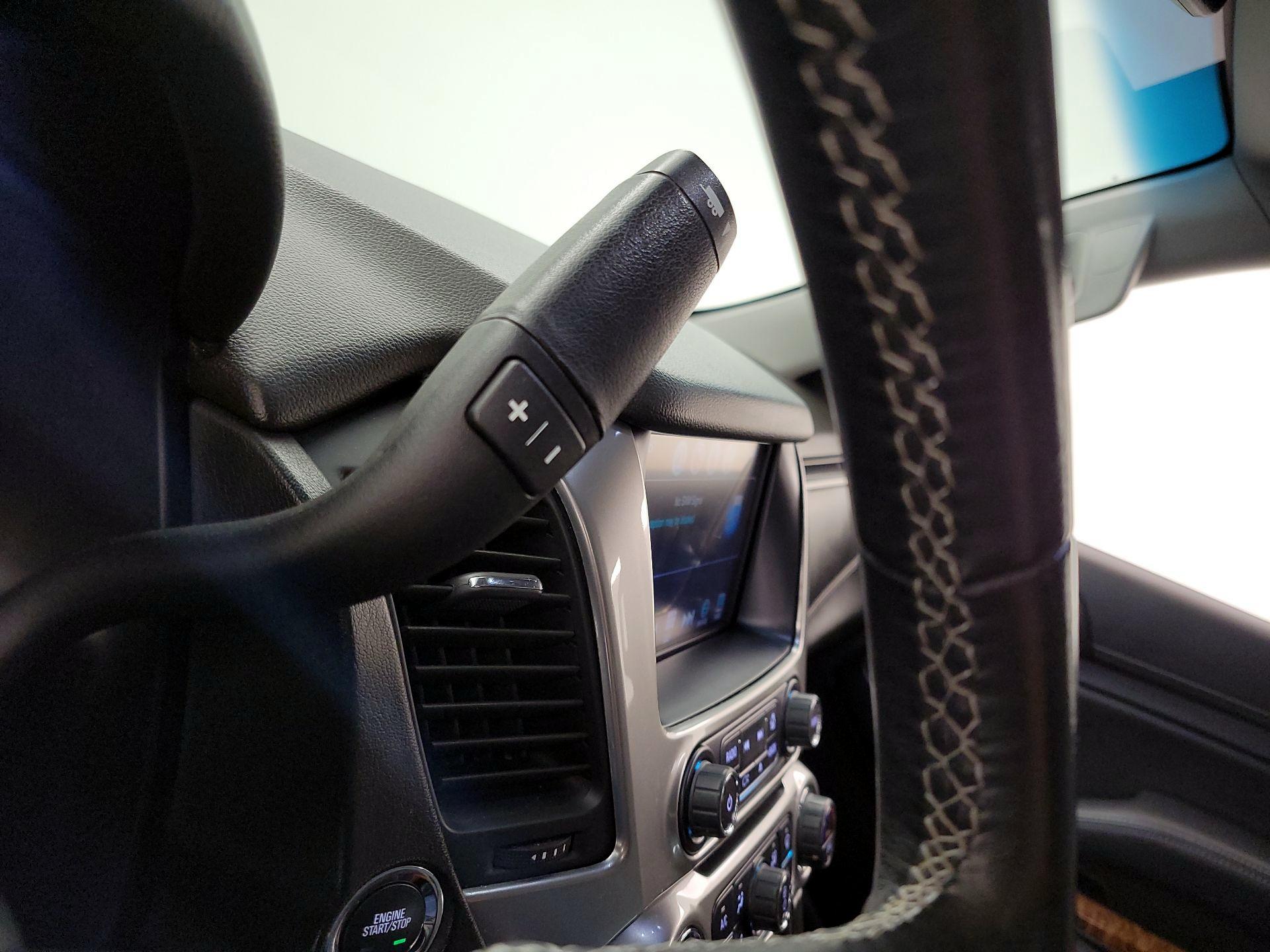 Thumbnail: 2019 Chevrolet Tahoe - 18