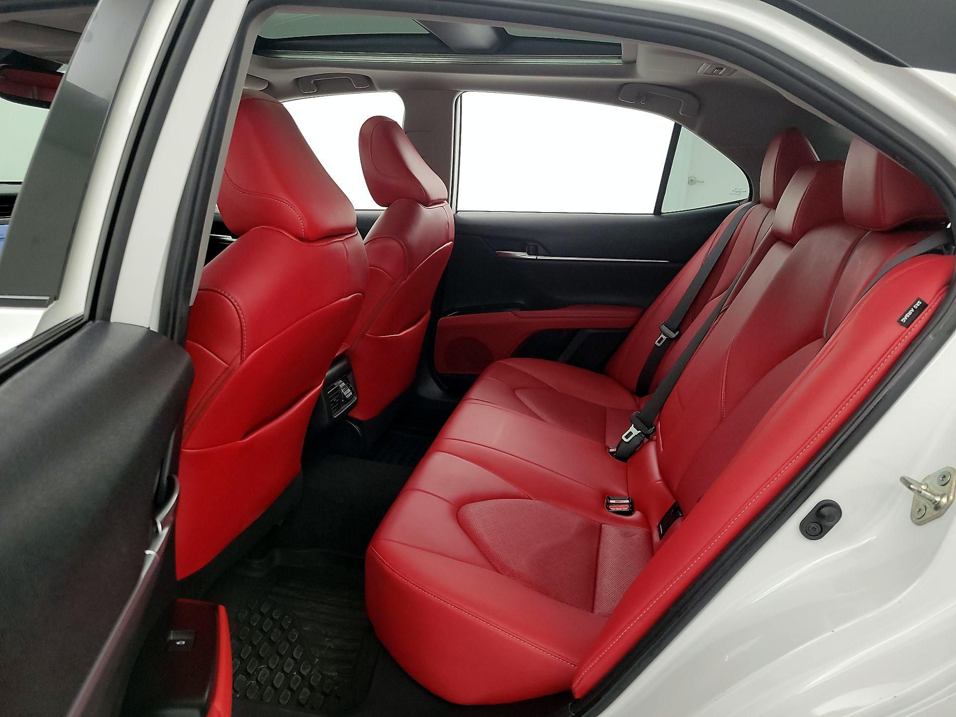 Thumbnail: 2020 Toyota Camry - 20