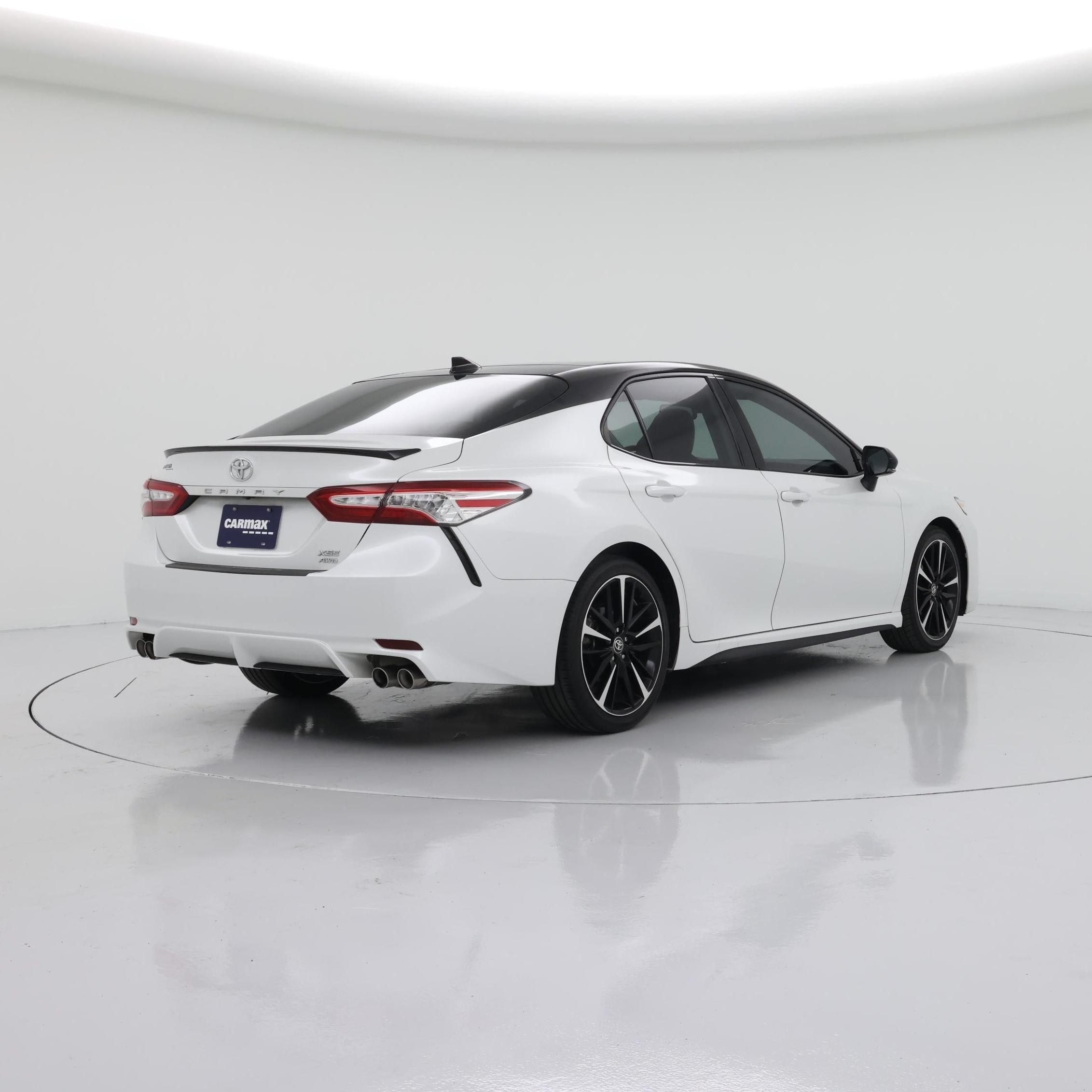 Thumbnail: 2020 Toyota Camry - 8