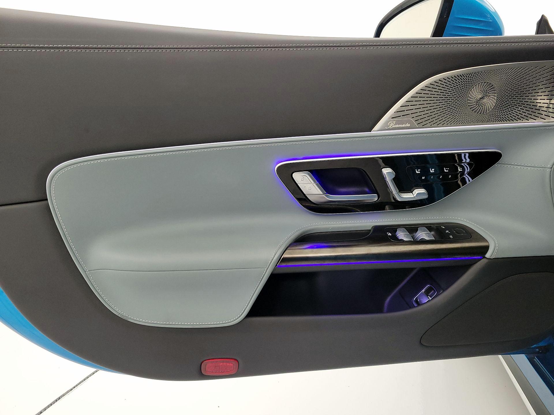 Thumbnail: 2023 Mercedes-Benz SL-Class - 12