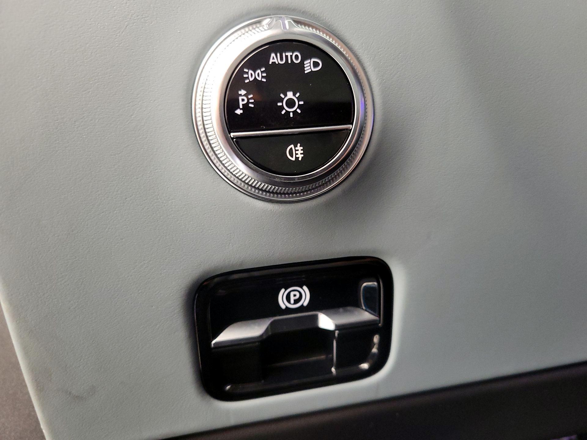 Thumbnail: 2023 Mercedes-Benz SL-Class - 13