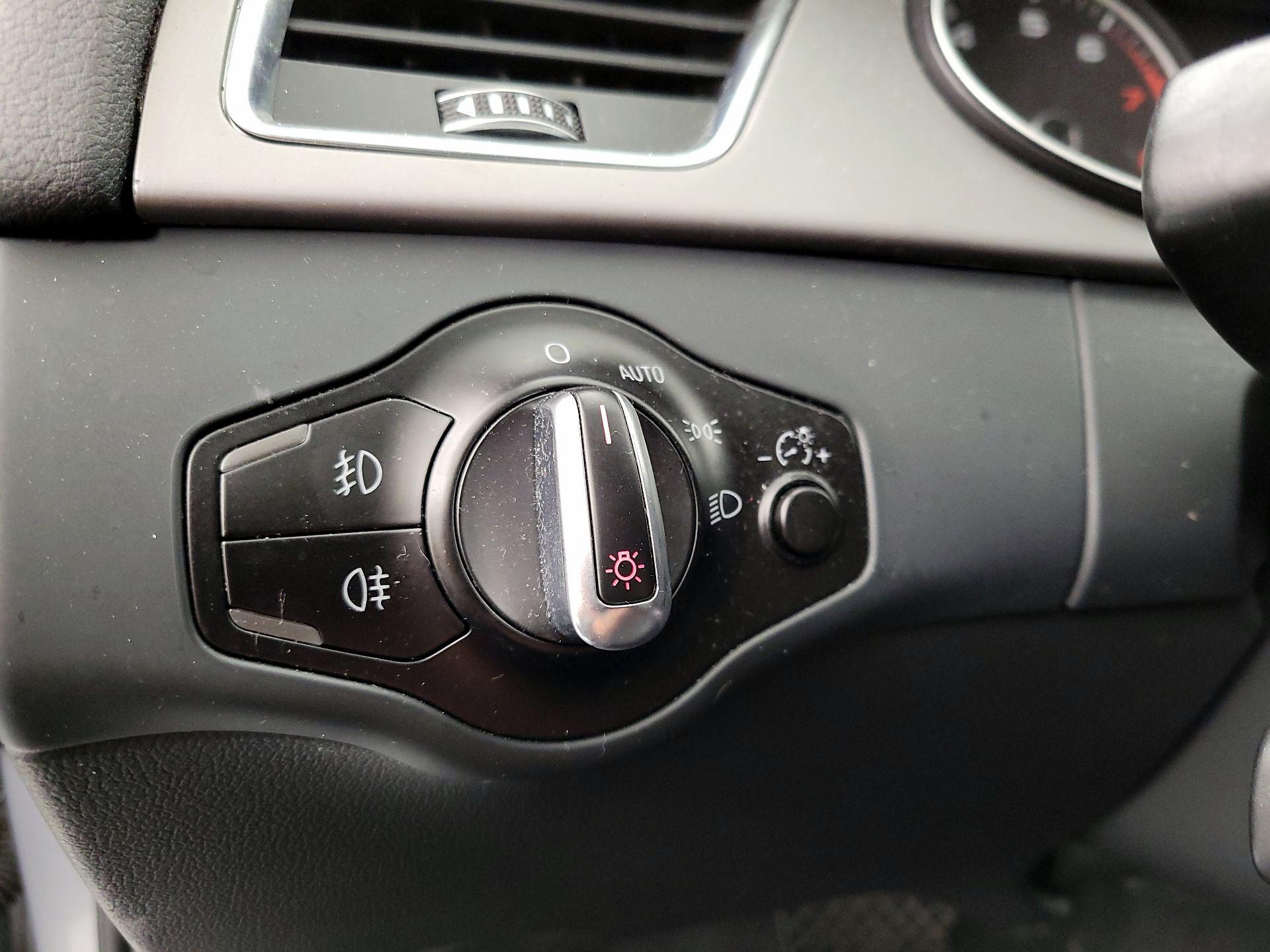 Thumbnail: 2016 Audi A4 - 13