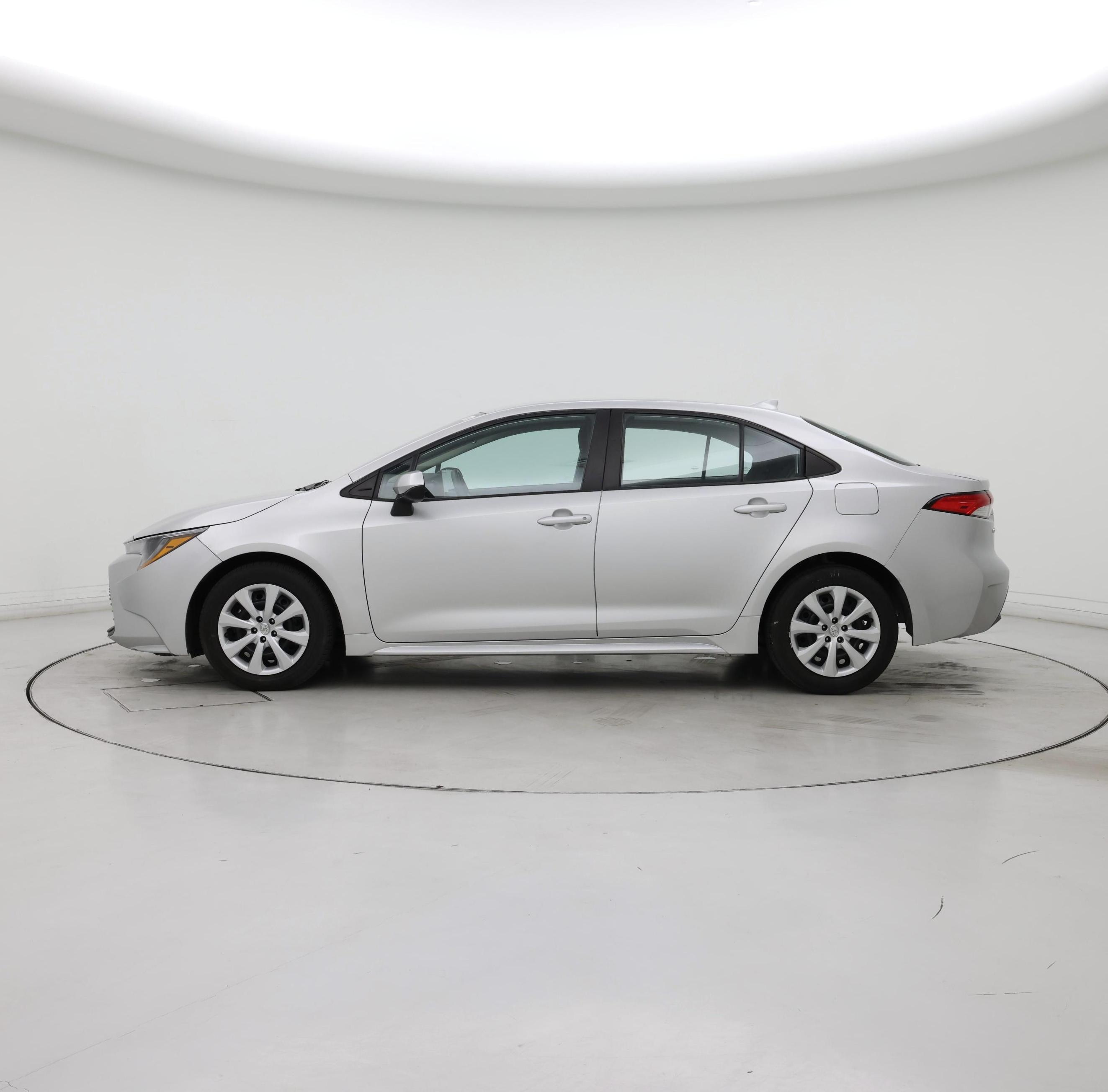 Thumbnail: 2023 Toyota Corolla - 3