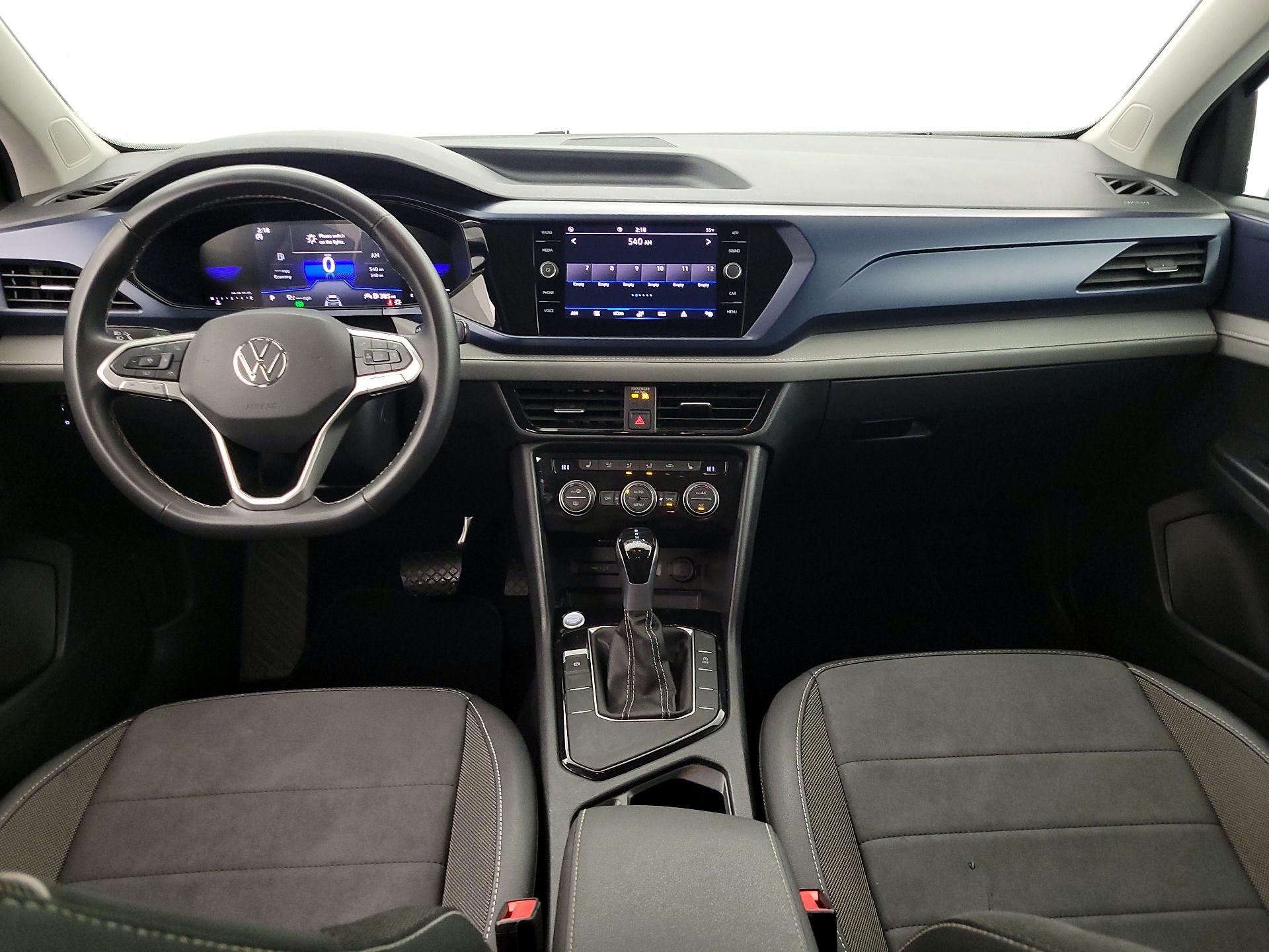 Thumbnail: 2024 Volkswagen Taos - 9