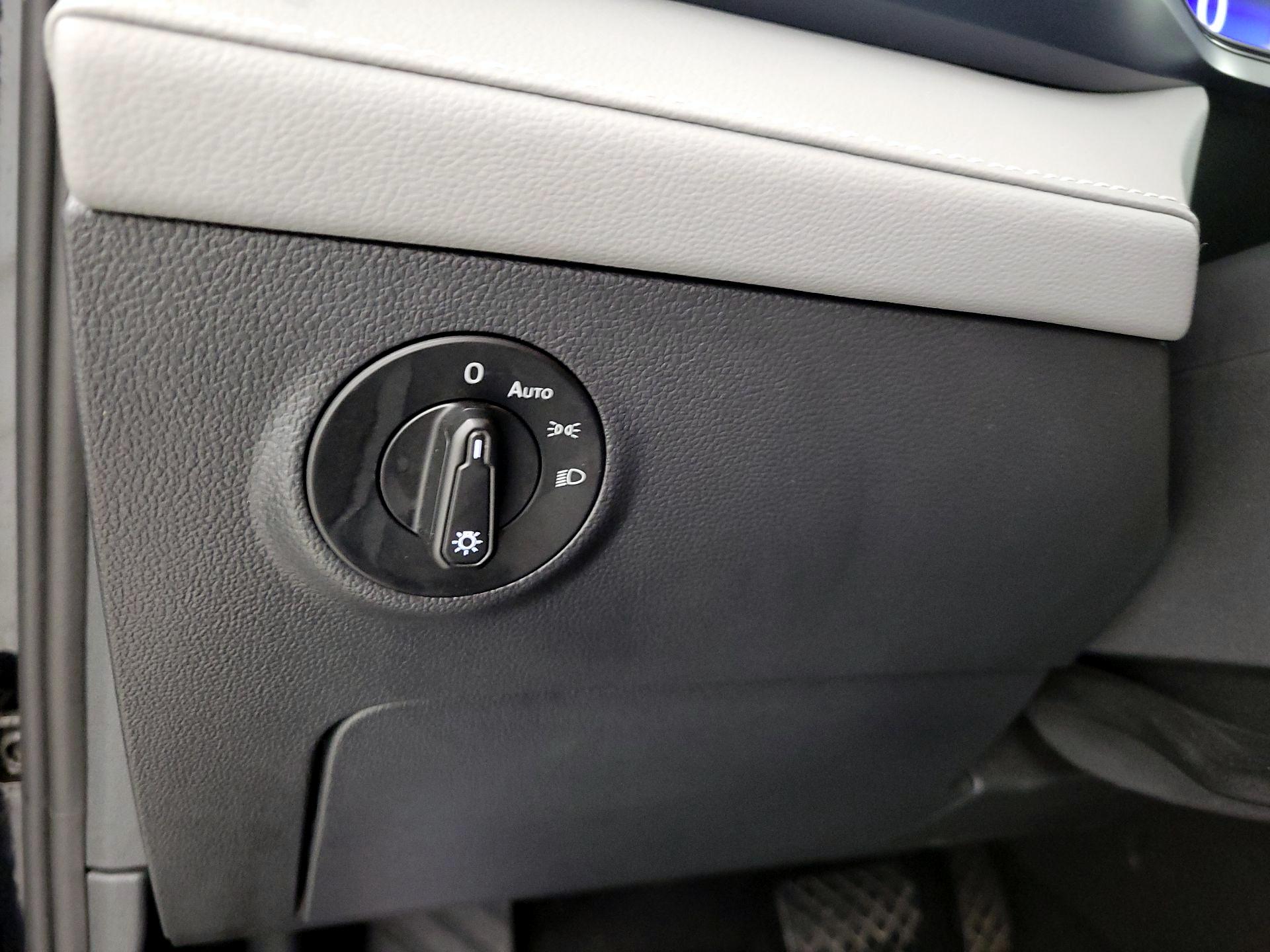 Thumbnail: 2024 Volkswagen Taos - 13