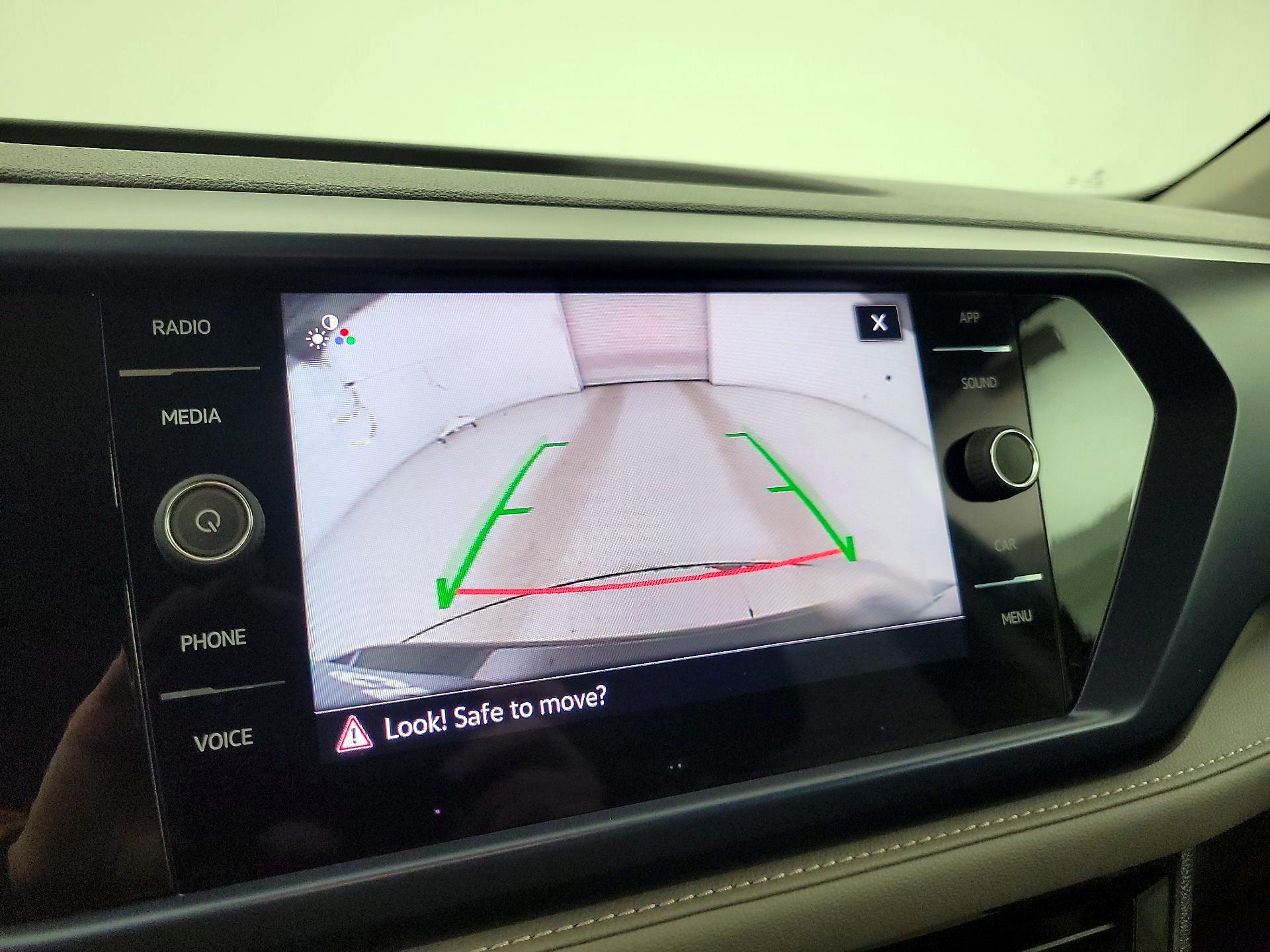 Thumbnail: 2024 Volkswagen Taos - 14