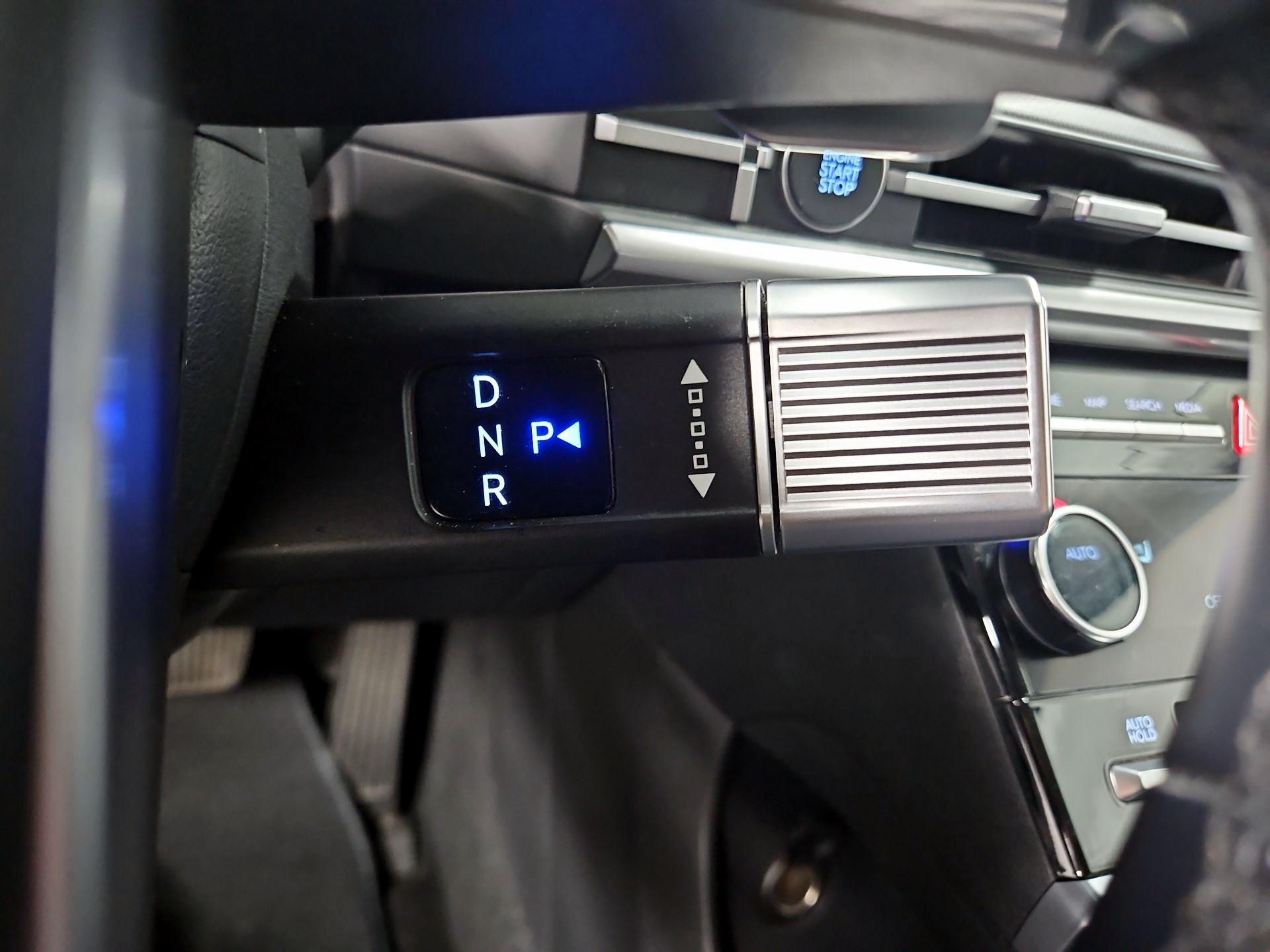 Thumbnail: 2024 Hyundai Santa Fe - 17