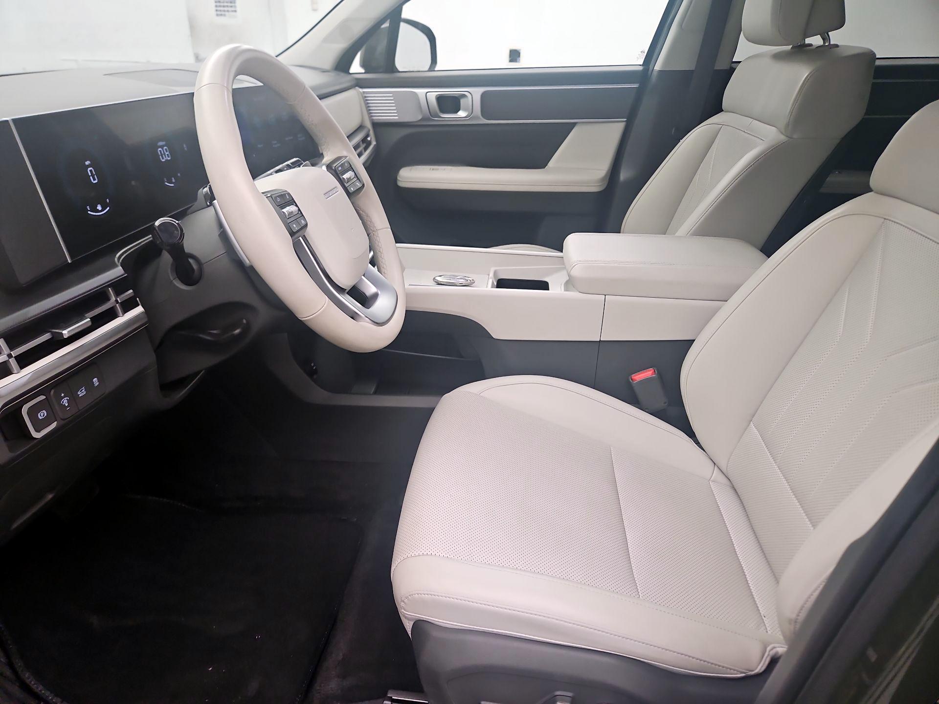 Thumbnail: 2024 Hyundai Santa Fe - 11