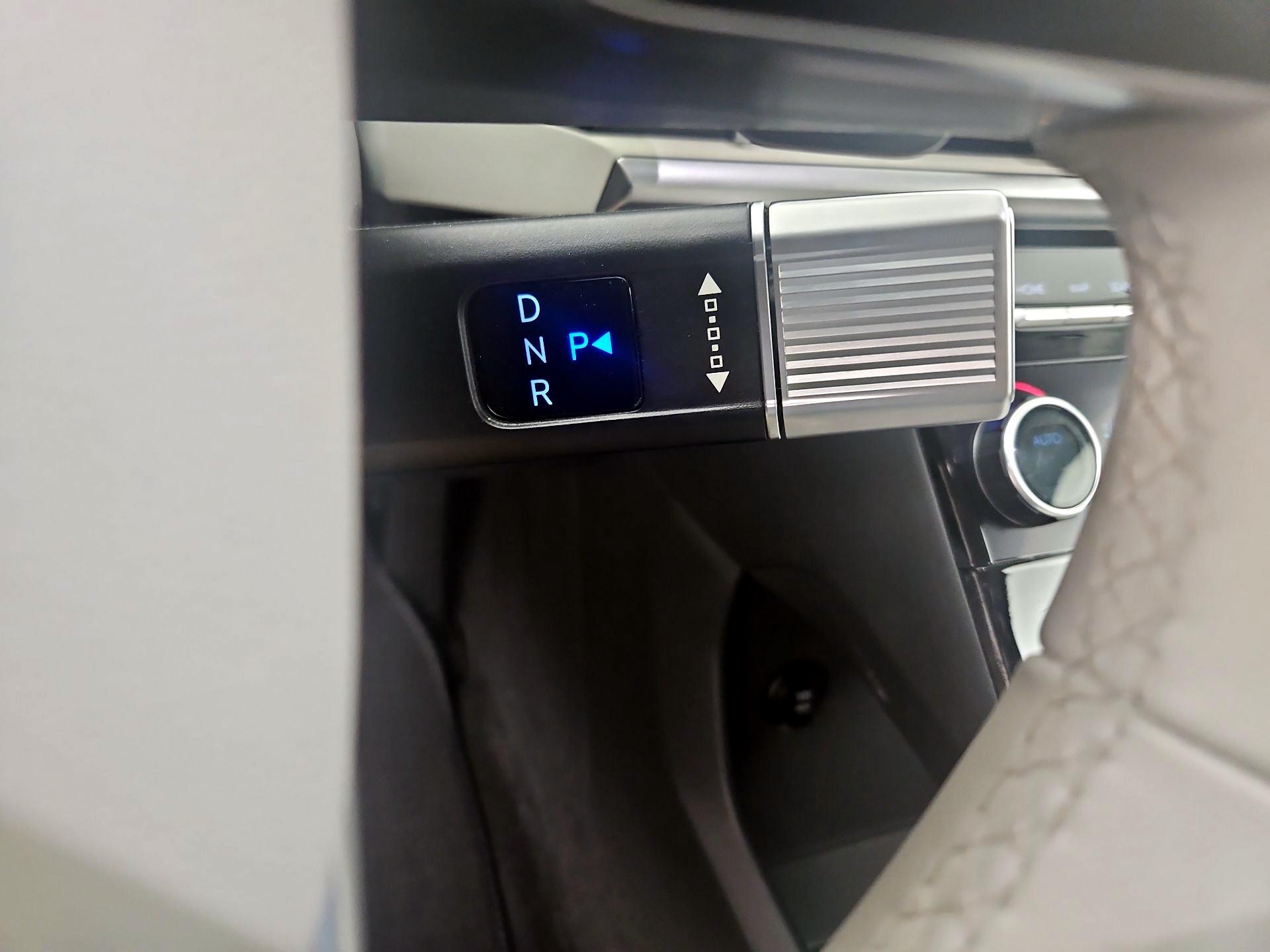 Thumbnail: 2024 Hyundai Santa Fe - 15