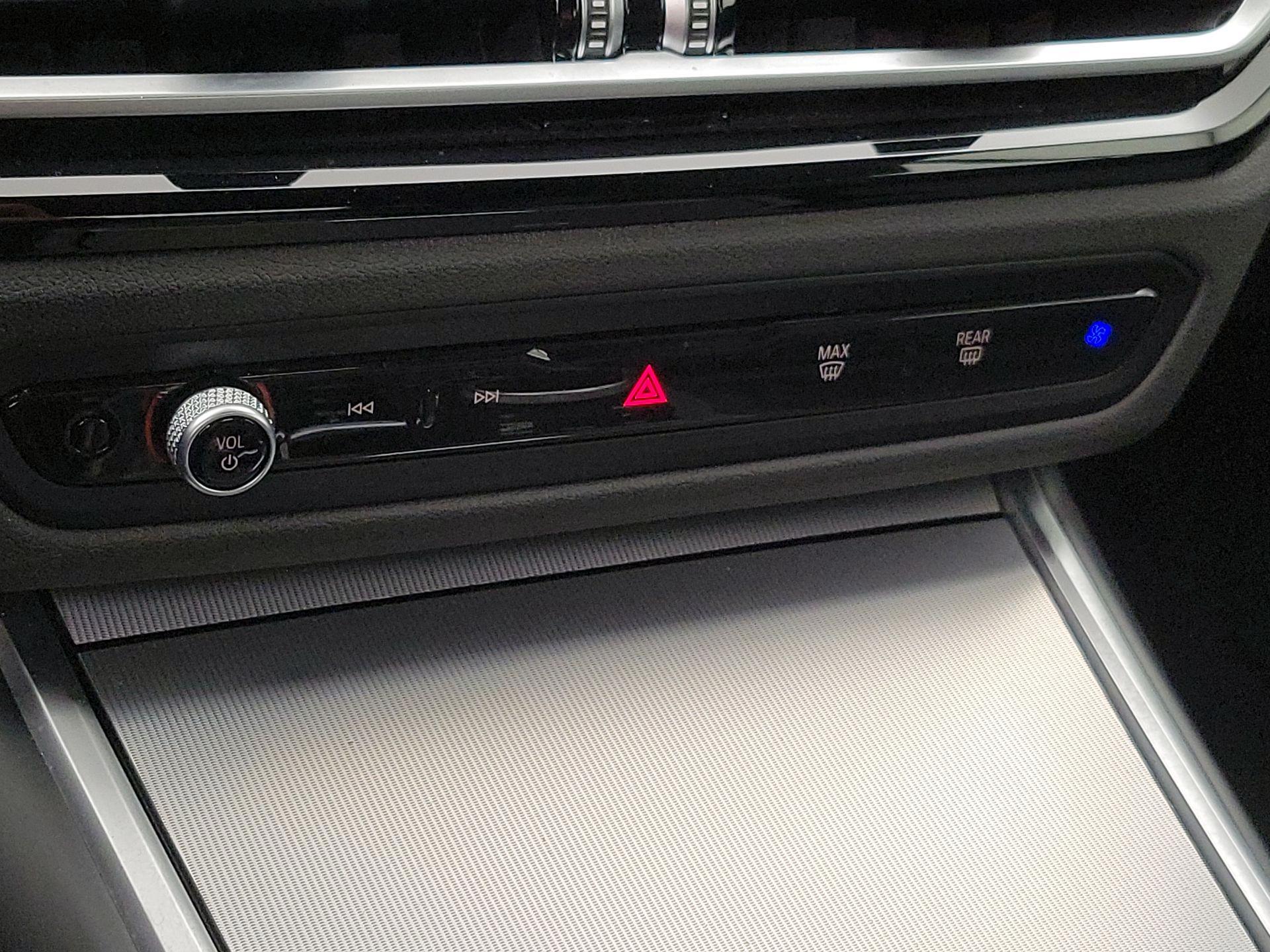 Thumbnail: 2024 BMW 4 Series - 17