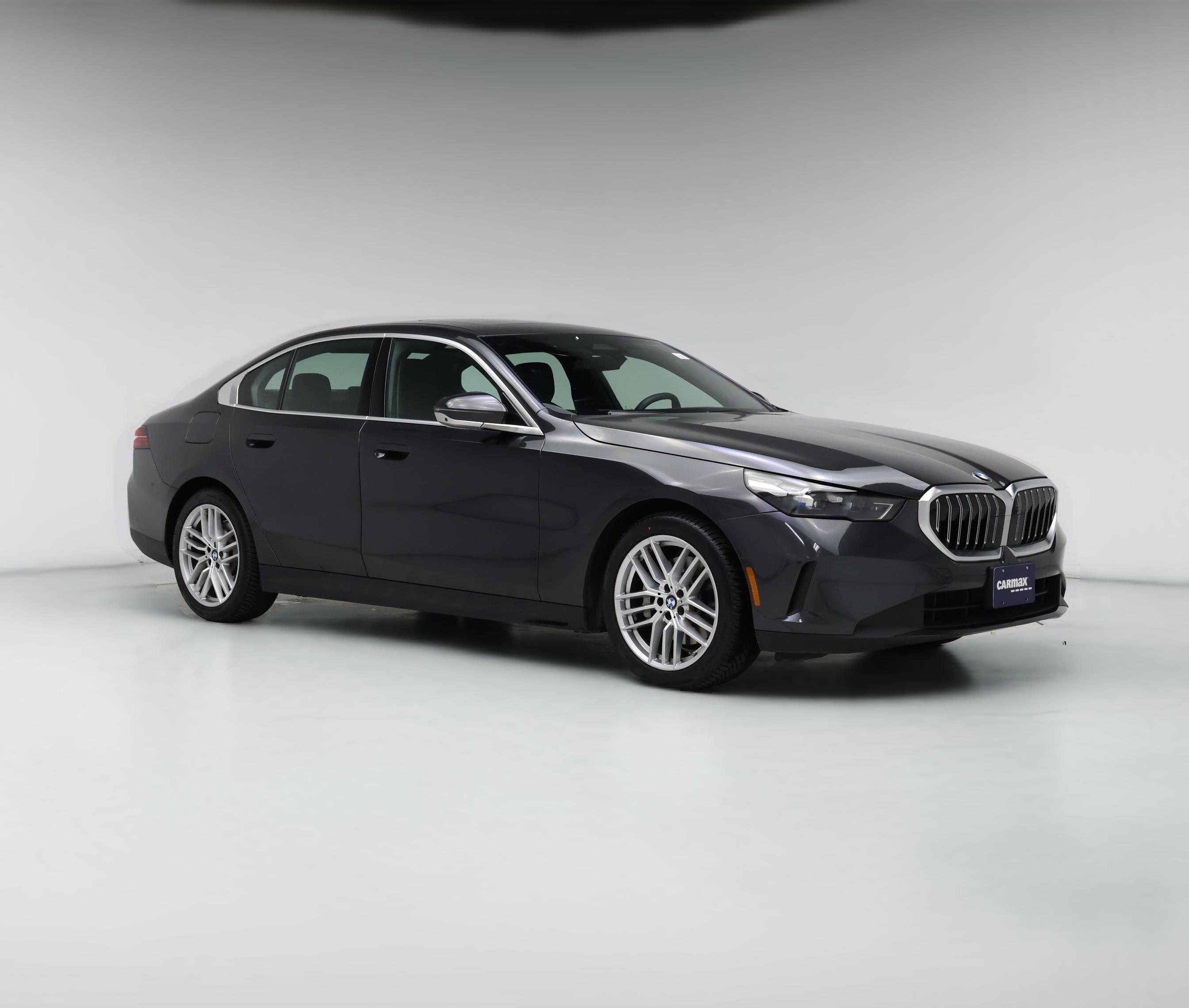 Thumbnail: 2024 BMW 5 Series - 1