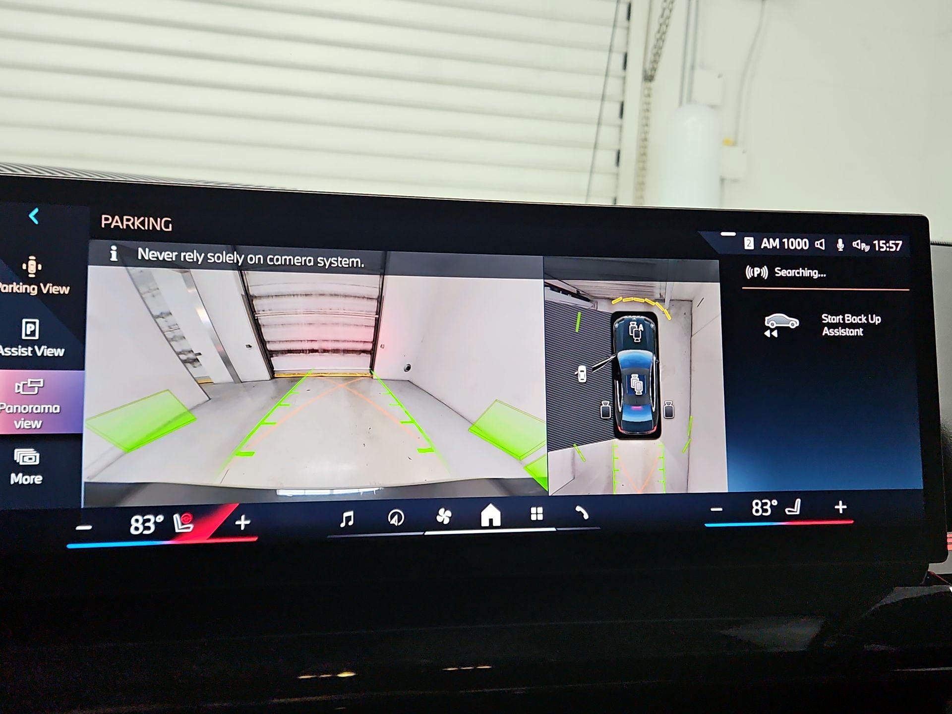 Thumbnail: 2024 BMW 5 Series - 15