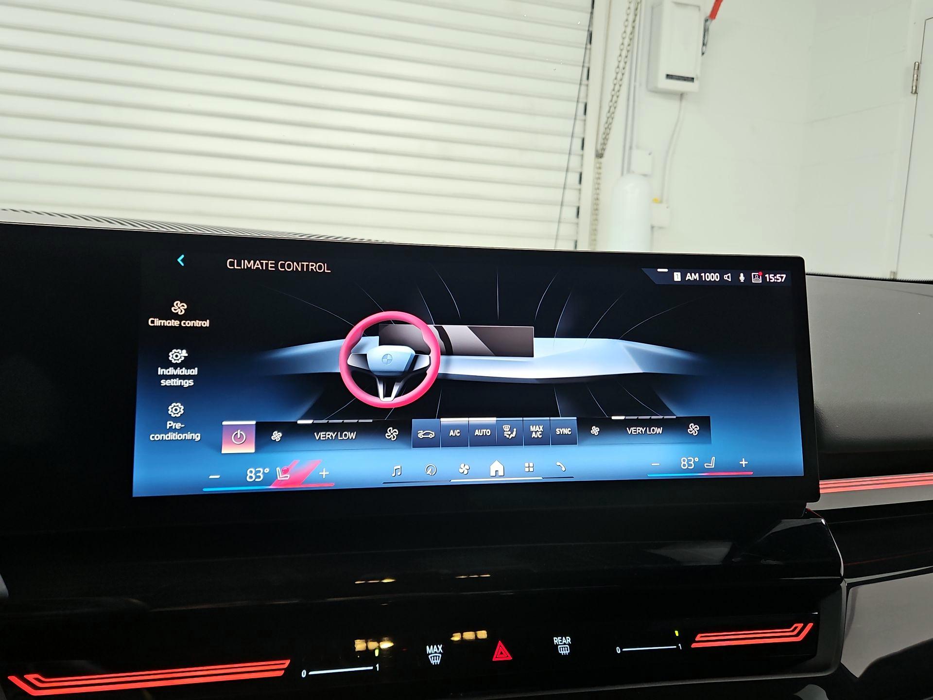 Thumbnail: 2024 BMW 5 Series - 17