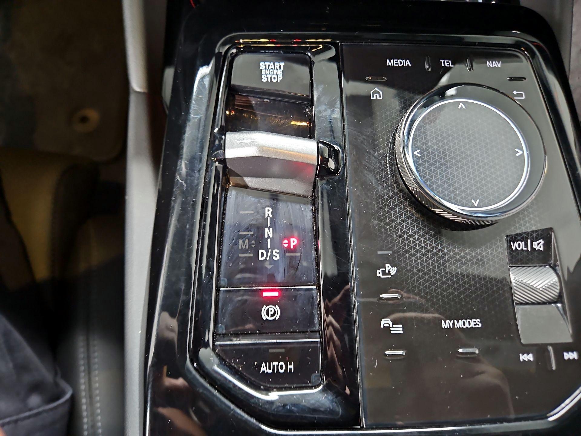 Thumbnail: 2024 BMW 5 Series - 18